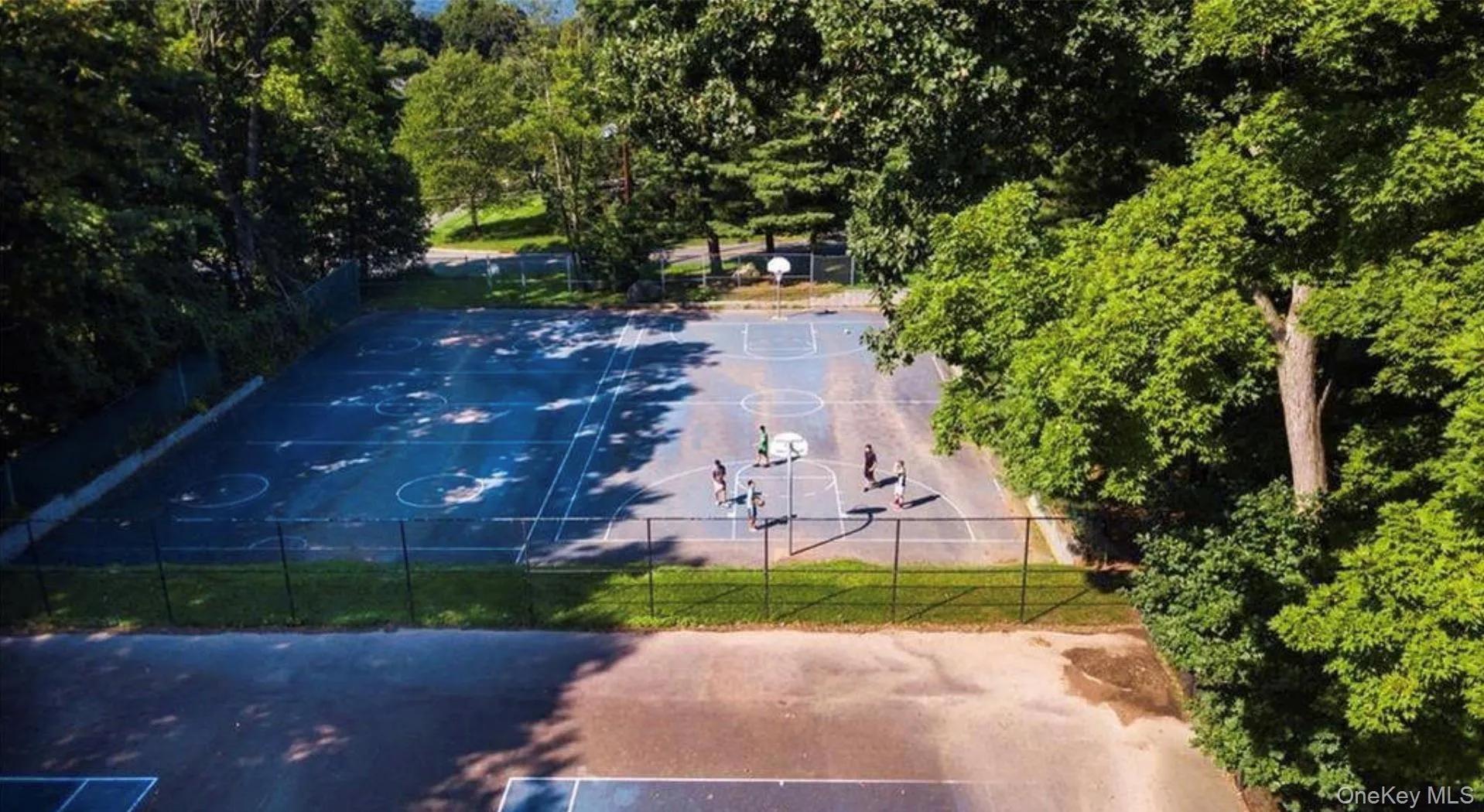 24 Milford Lane, Ramapo, NY, 2 Bedrooms Bedrooms, 5 Rooms Rooms,1 BathroomBathrooms,Residential Lease,For Rent,Milford,0,1030464 24 Milford Lane, Ramapo, NY, 2 Bedrooms Bedrooms, 5 Rooms Rooms,1 BathroomBathrooms,Residential Lease,For Rent,Milford,0,1030464