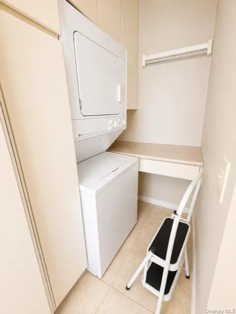 26910 Grand Central Parkway, New York, NY, 2 Bedrooms Bedrooms, 5 Rooms Rooms,2 BathroomsBathrooms,Residential,For Rent,Grand Central,0,1030472 26910 Grand Central Parkway, New York, NY, 2 Bedrooms Bedrooms, 5 Rooms Rooms,2 BathroomsBathrooms,Residential,For Rent,Grand Central,0,1030472