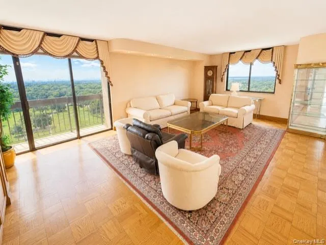 26910 Grand Central Parkway, New York, NY, 2 Bedrooms Bedrooms, 5 Rooms Rooms,2 BathroomsBathrooms,Residential,For Rent,Grand Central,0,1030472 26910 Grand Central Parkway, New York, NY, 2 Bedrooms Bedrooms, 5 Rooms Rooms,2 BathroomsBathrooms,Residential,For Rent,Grand Central,0,1030472