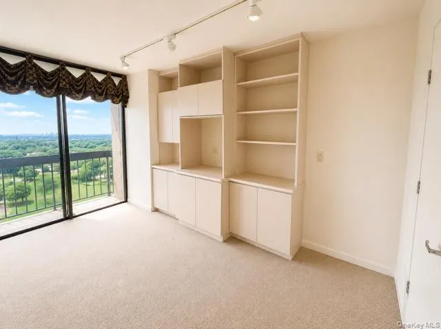 26910 Grand Central Parkway, New York, NY, 2 Bedrooms Bedrooms, 5 Rooms Rooms,2 BathroomsBathrooms,Residential,For Rent,Grand Central,0,1030472 26910 Grand Central Parkway, New York, NY, 2 Bedrooms Bedrooms, 5 Rooms Rooms,2 BathroomsBathrooms,Residential,For Rent,Grand Central,0,1030472