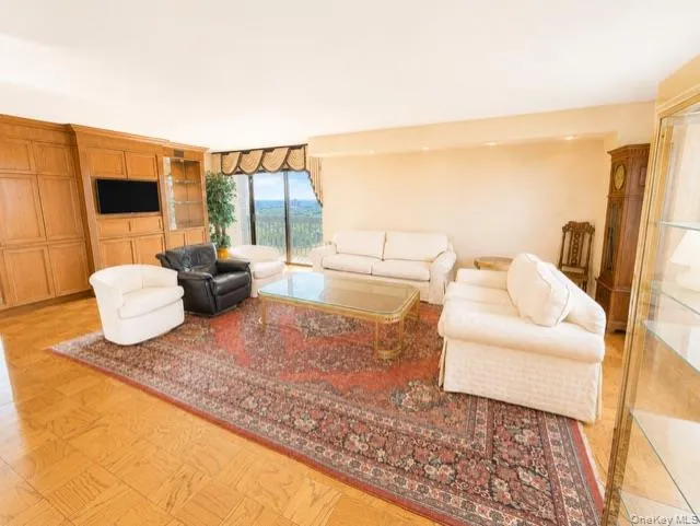 26910 Grand Central Parkway, New York, NY, 2 Bedrooms Bedrooms, 5 Rooms Rooms,2 BathroomsBathrooms,Residential,For Rent,Grand Central,0,1030472 26910 Grand Central Parkway, New York, NY, 2 Bedrooms Bedrooms, 5 Rooms Rooms,2 BathroomsBathrooms,Residential,For Rent,Grand Central,0,1030472