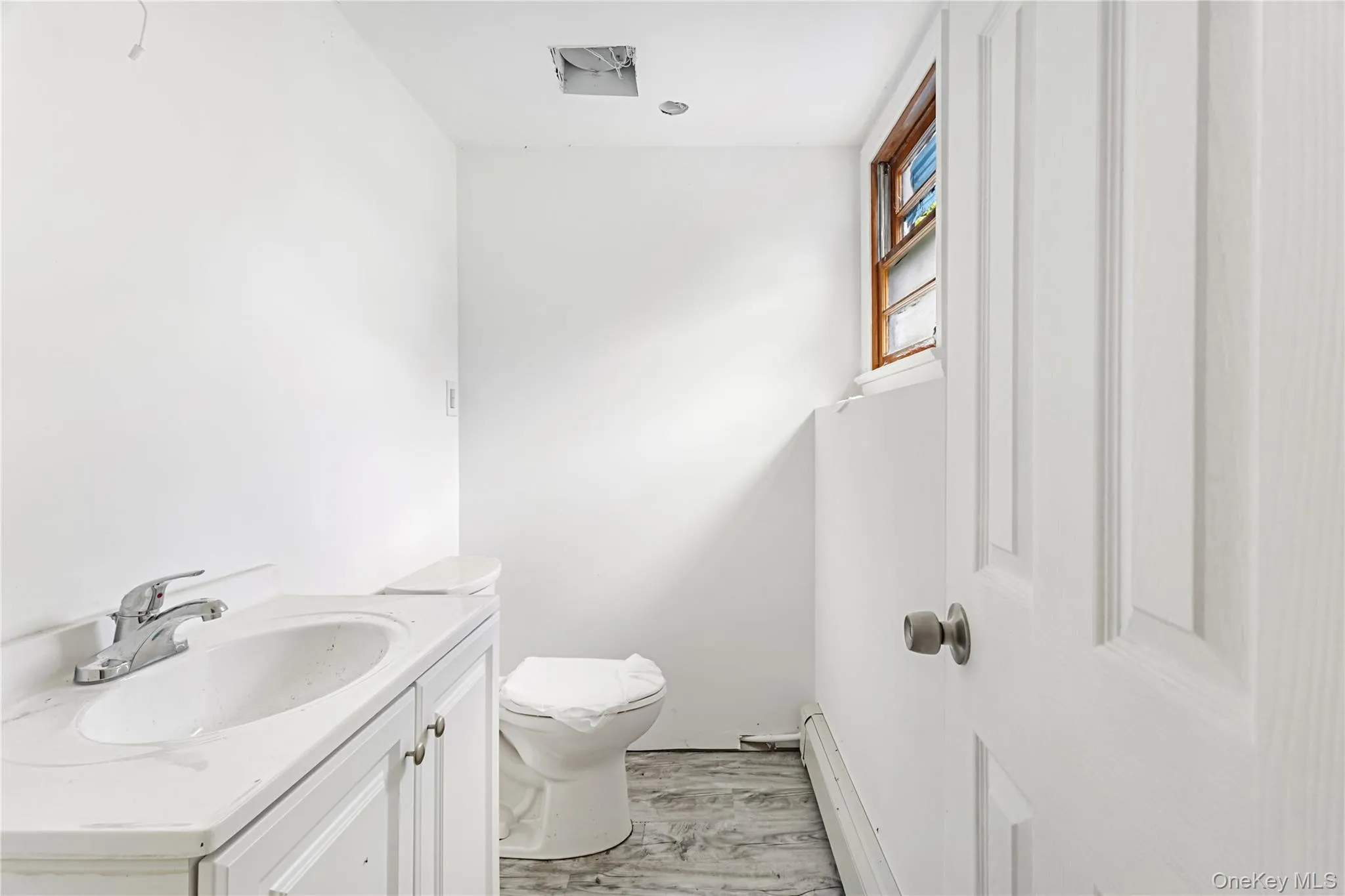 9 Catalpa Road, Newburgh (town), NY, 3 Bedrooms Bedrooms, 6 Rooms Rooms,1 BathroomBathrooms,Residential,For Rent,Catalpa,0,1030480 9 Catalpa Road, Newburgh (town), NY, 3 Bedrooms Bedrooms, 6 Rooms Rooms,1 BathroomBathrooms,Residential,For Rent,Catalpa,0,1030480