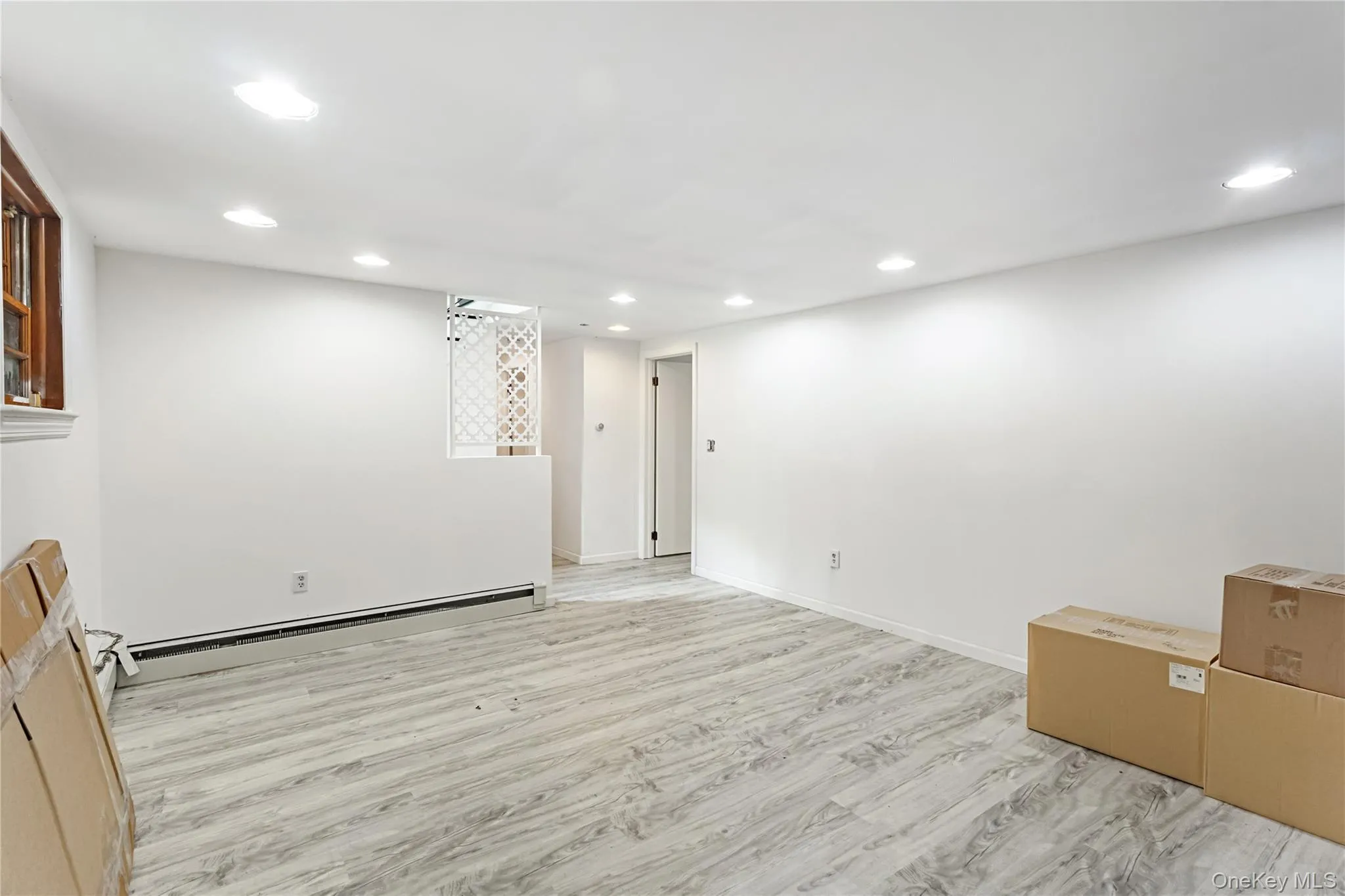 9 Catalpa Road, Newburgh (town), NY, 3 Bedrooms Bedrooms, 6 Rooms Rooms,1 BathroomBathrooms,Residential,For Rent,Catalpa,0,1030480 9 Catalpa Road, Newburgh (town), NY, 3 Bedrooms Bedrooms, 6 Rooms Rooms,1 BathroomBathrooms,Residential,For Rent,Catalpa,0,1030480