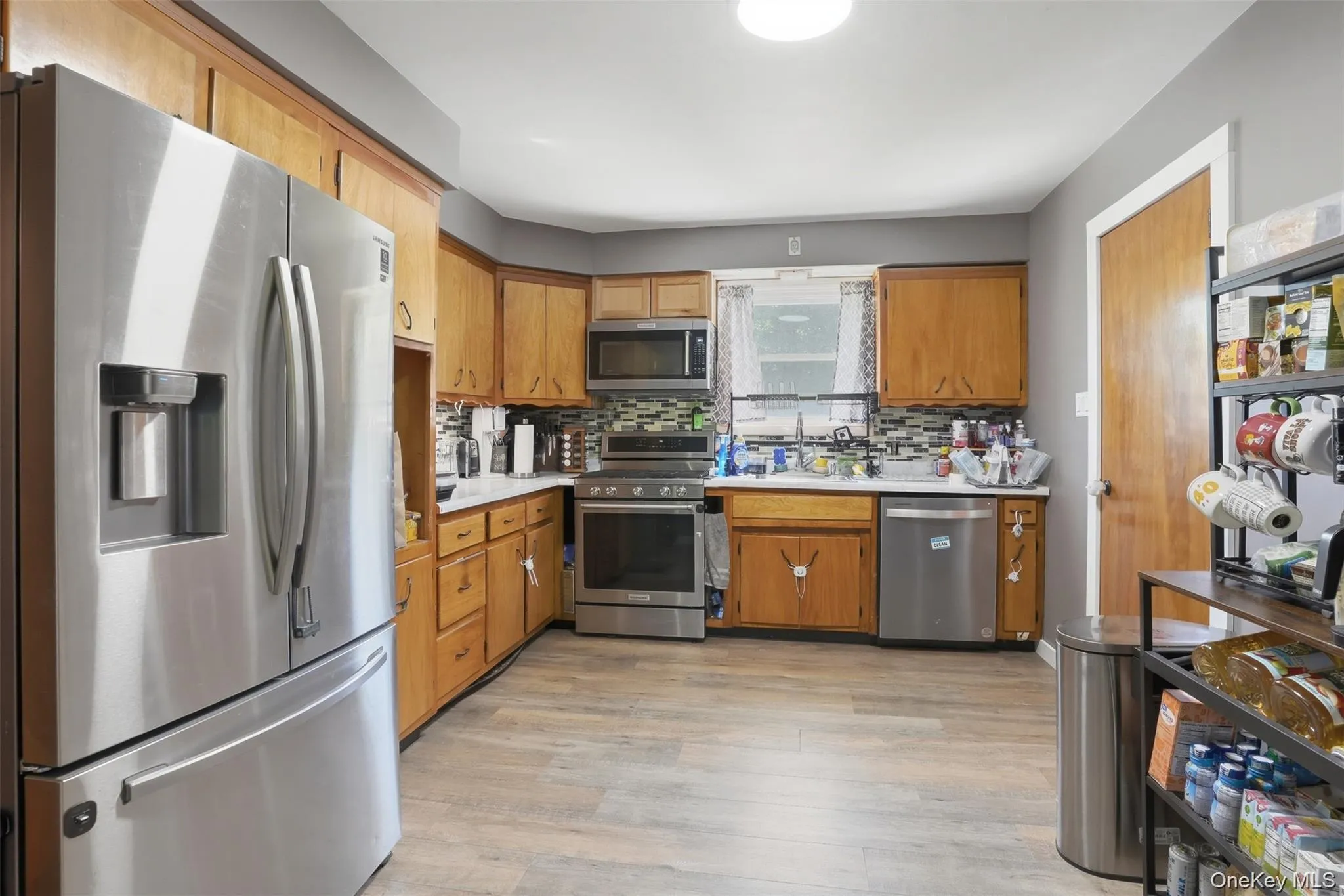 102 Steven Street, Rochester, NY, 4 Bedrooms Bedrooms, 8 Rooms Rooms,2 BathroomsBathrooms,Residential,For Rent,Steven,0,1030488 102 Steven Street, Rochester, NY, 4 Bedrooms Bedrooms, 8 Rooms Rooms,2 BathroomsBathrooms,Residential,For Rent,Steven,0,1030488