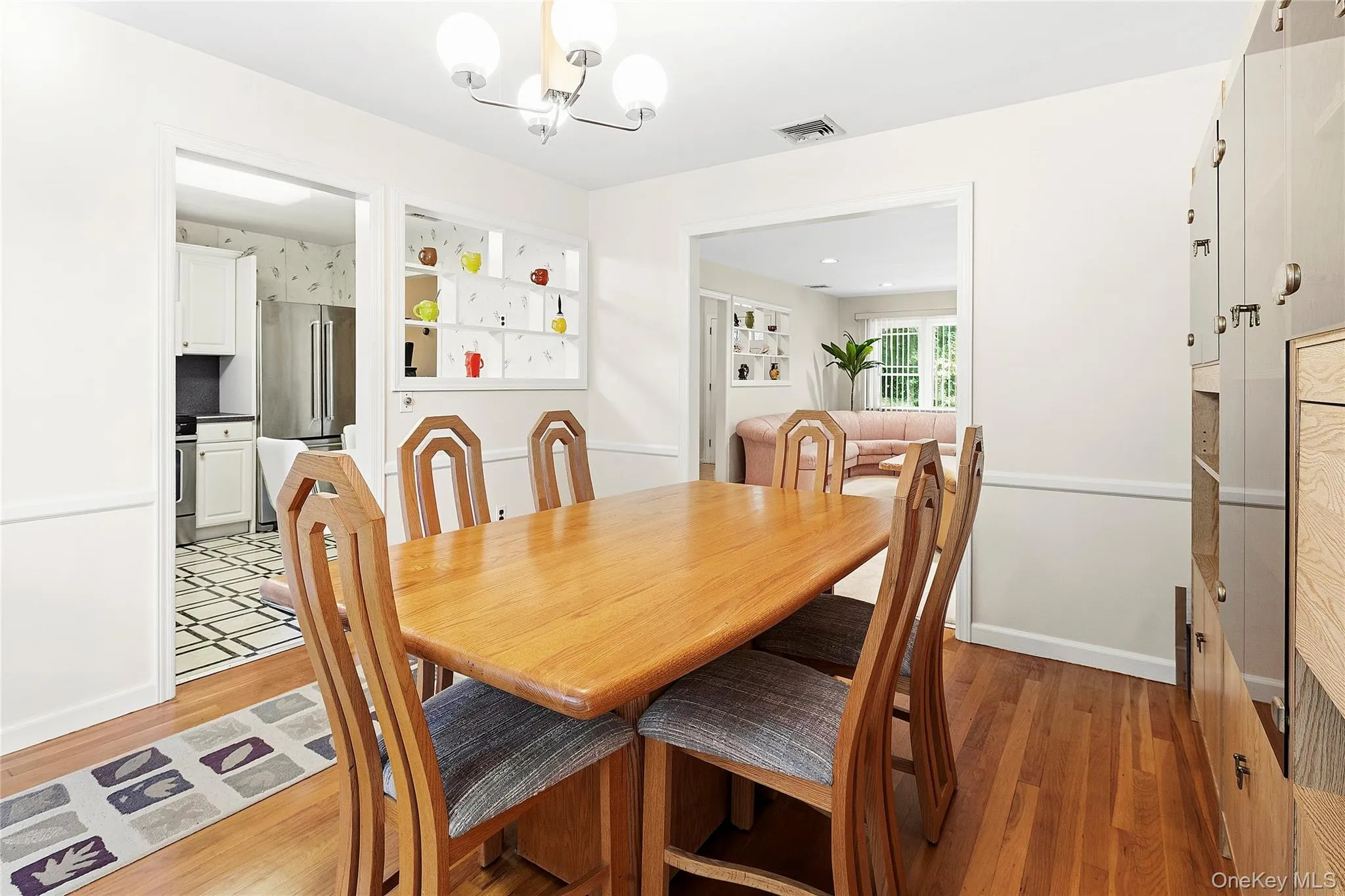 14 Sunview Drive, Glen Cove, NY, 3 Bedrooms Bedrooms, 7 Rooms Rooms,2 BathroomsBathrooms,Residential,For Rent,Sunview,0,1030496 14 Sunview Drive, Glen Cove, NY, 3 Bedrooms Bedrooms, 7 Rooms Rooms,2 BathroomsBathrooms,Residential,For Rent,Sunview,0,1030496