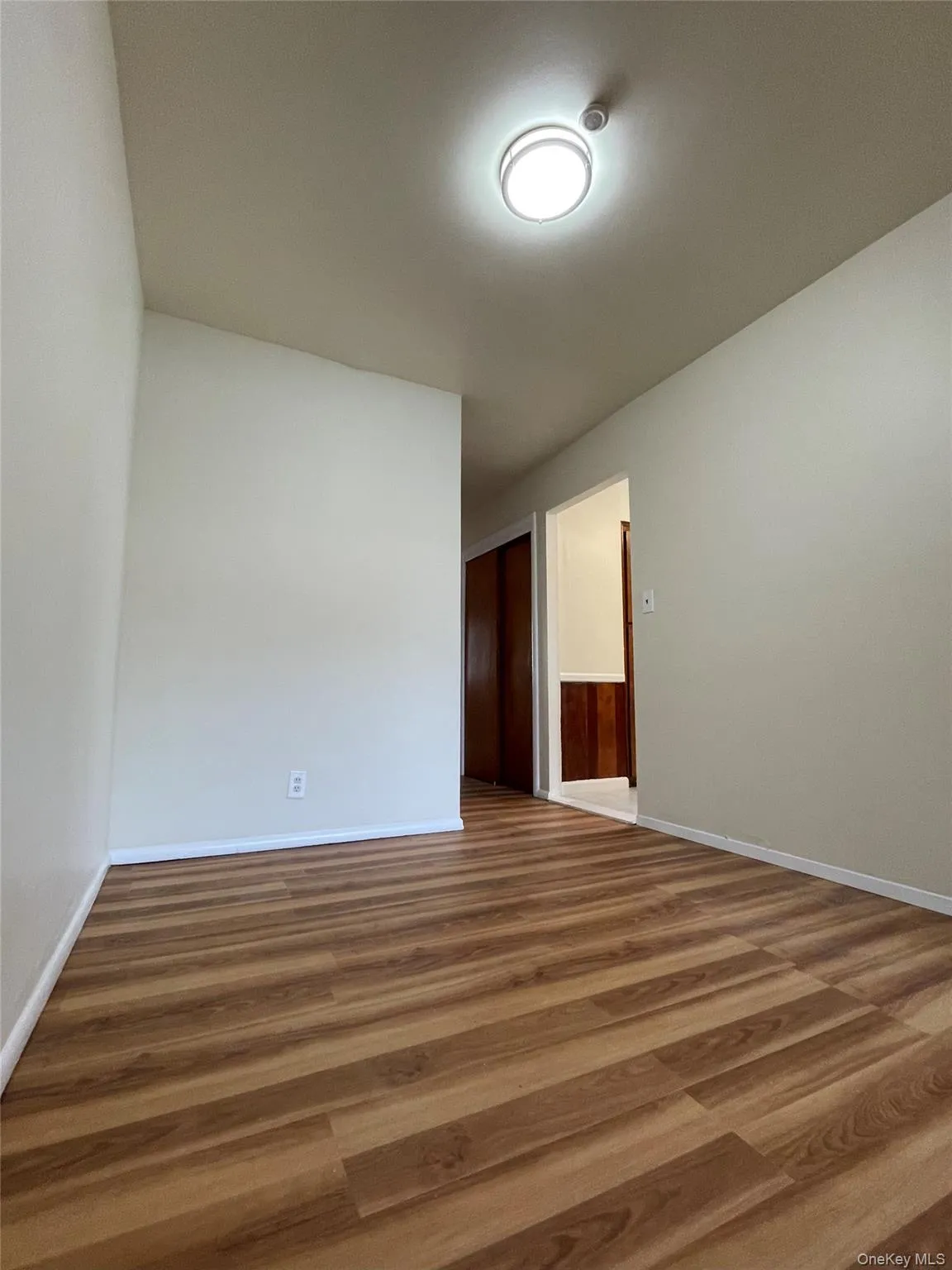 164-26 76th Avenue, New York, NY, 2 Bedrooms Bedrooms, 5 Rooms Rooms,1 BathroomBathrooms,Residential Lease,For Rent,76th,0,1030506 164-26 76th Avenue, New York, NY, 2 Bedrooms Bedrooms, 5 Rooms Rooms,1 BathroomBathrooms,Residential Lease,For Rent,76th,0,1030506