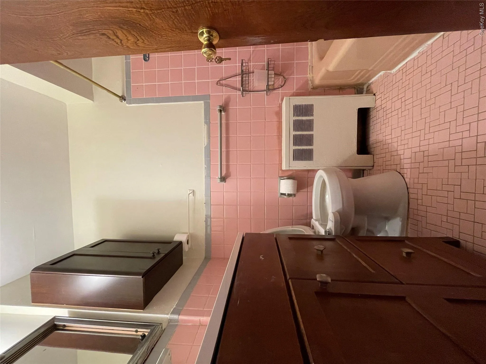 164-26 76th Avenue, New York, NY, 2 Bedrooms Bedrooms, 5 Rooms Rooms,1 BathroomBathrooms,Residential Lease,For Rent,76th,0,1030506 164-26 76th Avenue, New York, NY, 2 Bedrooms Bedrooms, 5 Rooms Rooms,1 BathroomBathrooms,Residential Lease,For Rent,76th,0,1030506