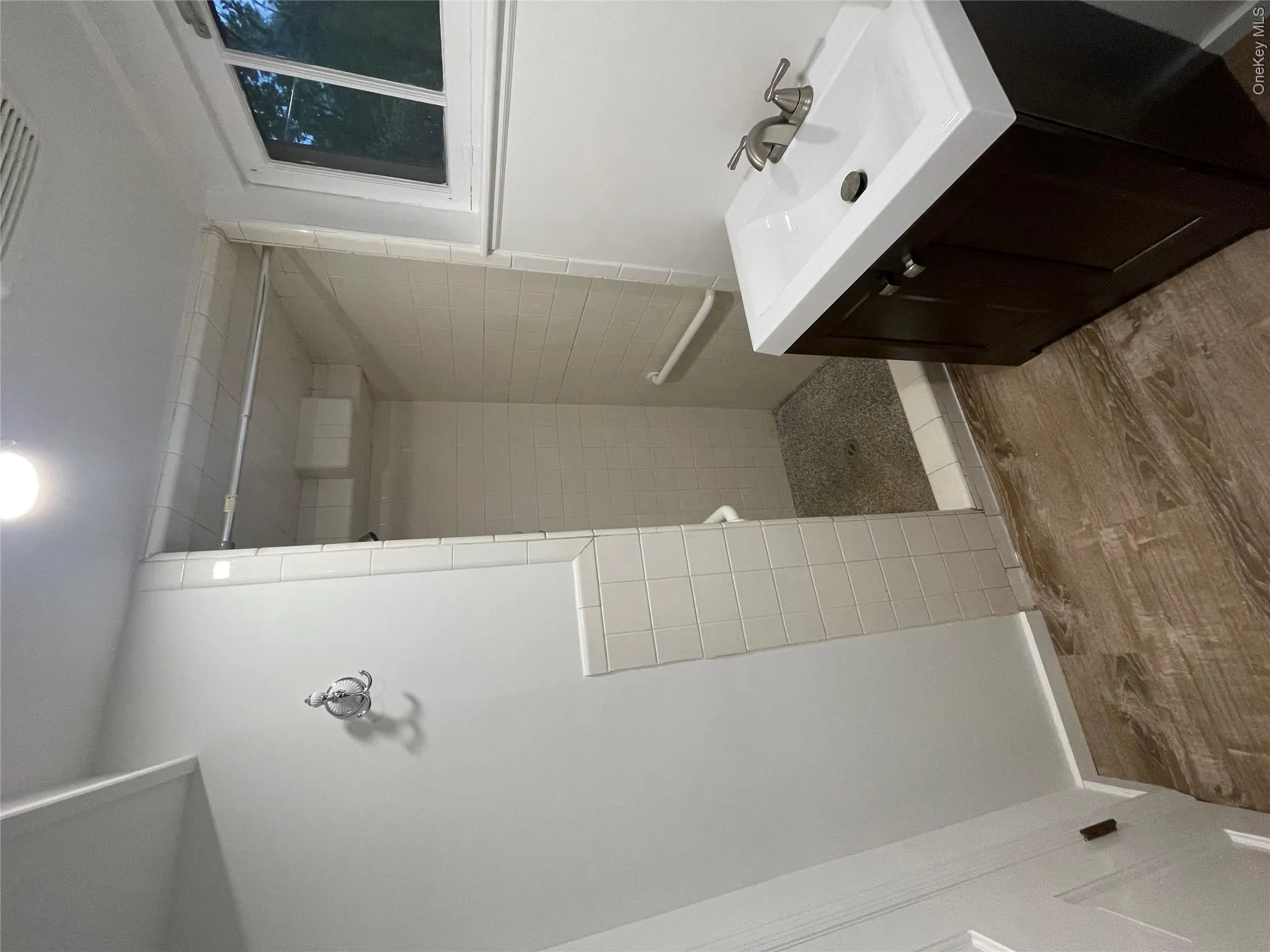 16 Houghton Boulevard, Brookhaven, NY, 1 Room Rooms,1 BathroomBathrooms,Residential Lease,For Rent,Houghton,0,1030509 16 Houghton Boulevard, Brookhaven, NY, 1 Room Rooms,1 BathroomBathrooms,Residential Lease,For Rent,Houghton,0,1030509