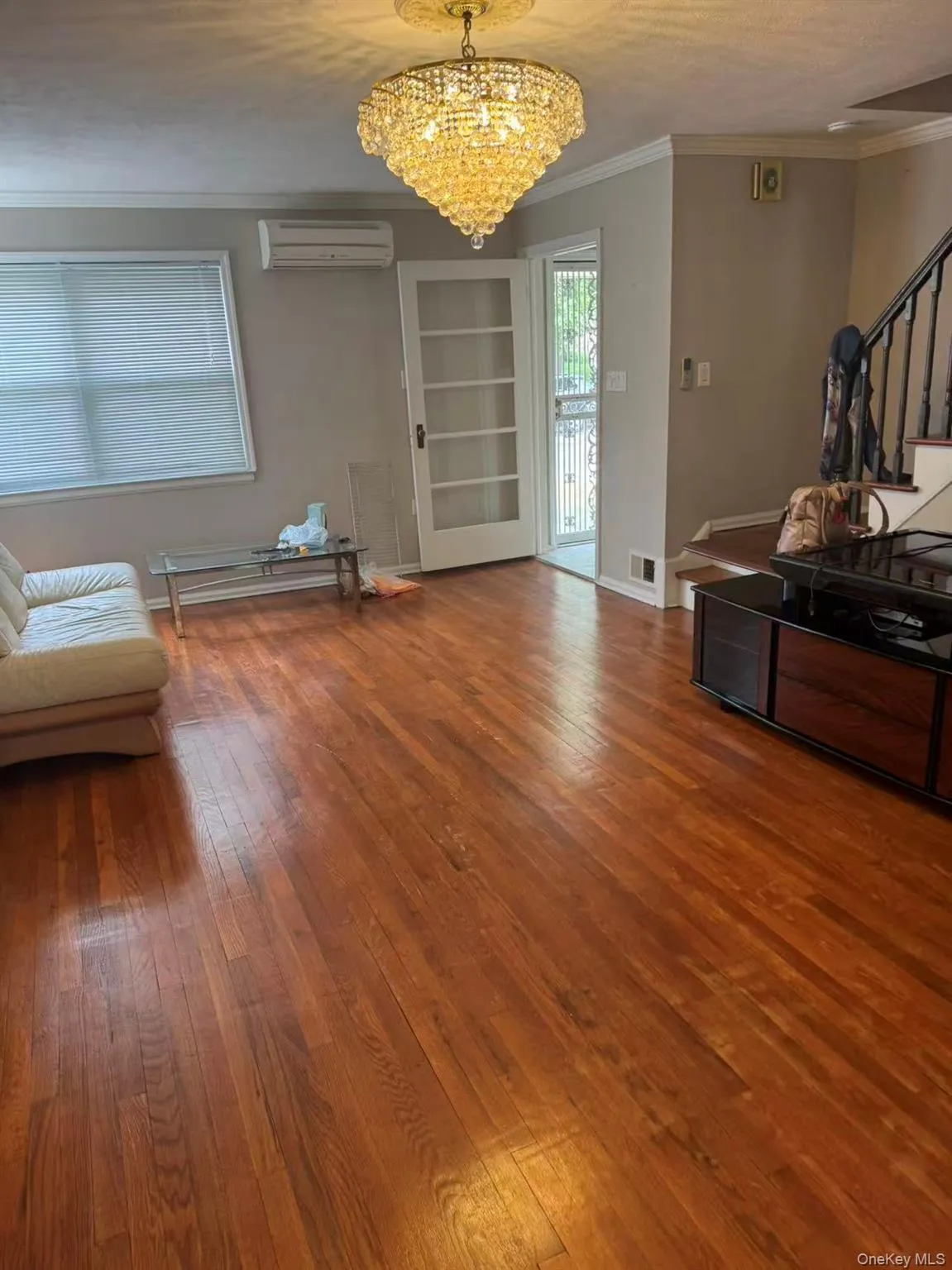 6730 215th Street, New York, NY, 3 Bedrooms Bedrooms, 7 Rooms Rooms,1 BathroomBathrooms,Residential,For Rent,215th,0,1030510 6730 215th Street, New York, NY, 3 Bedrooms Bedrooms, 7 Rooms Rooms,1 BathroomBathrooms,Residential,For Rent,215th,0,1030510