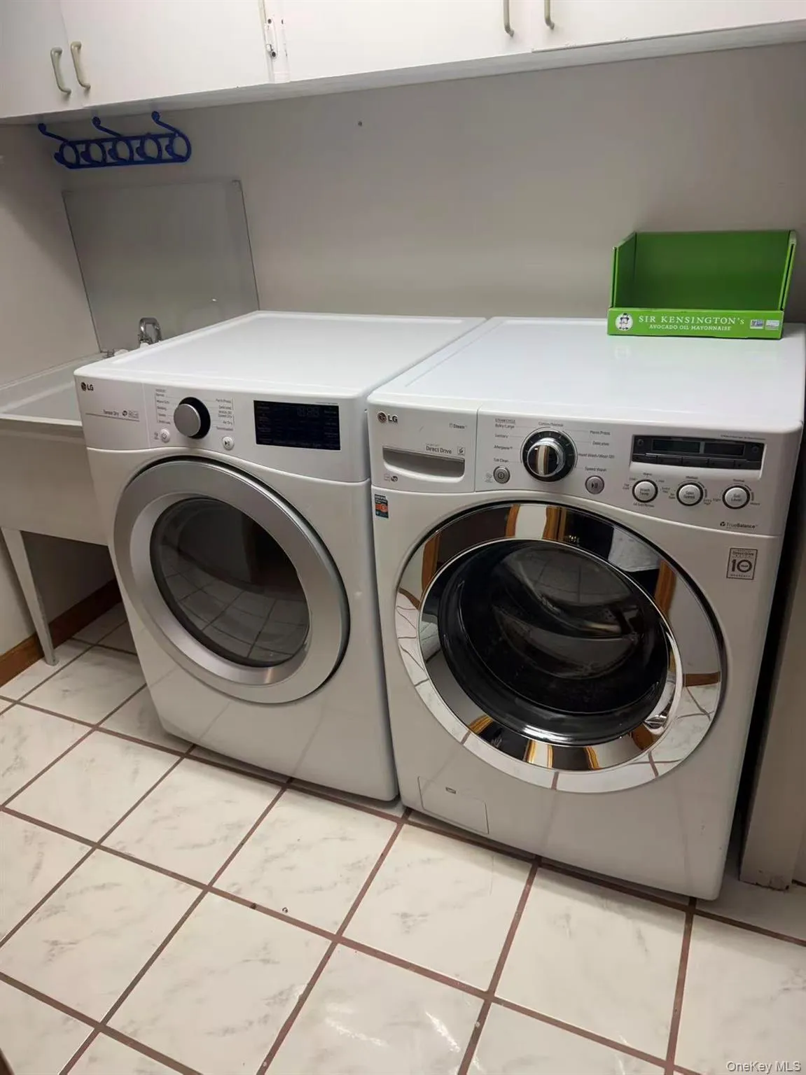 6730 215th Street, New York, NY, 3 Bedrooms Bedrooms, 7 Rooms Rooms,1 BathroomBathrooms,Residential,For Rent,215th,0,1030510 6730 215th Street, New York, NY, 3 Bedrooms Bedrooms, 7 Rooms Rooms,1 BathroomBathrooms,Residential,For Rent,215th,0,1030510