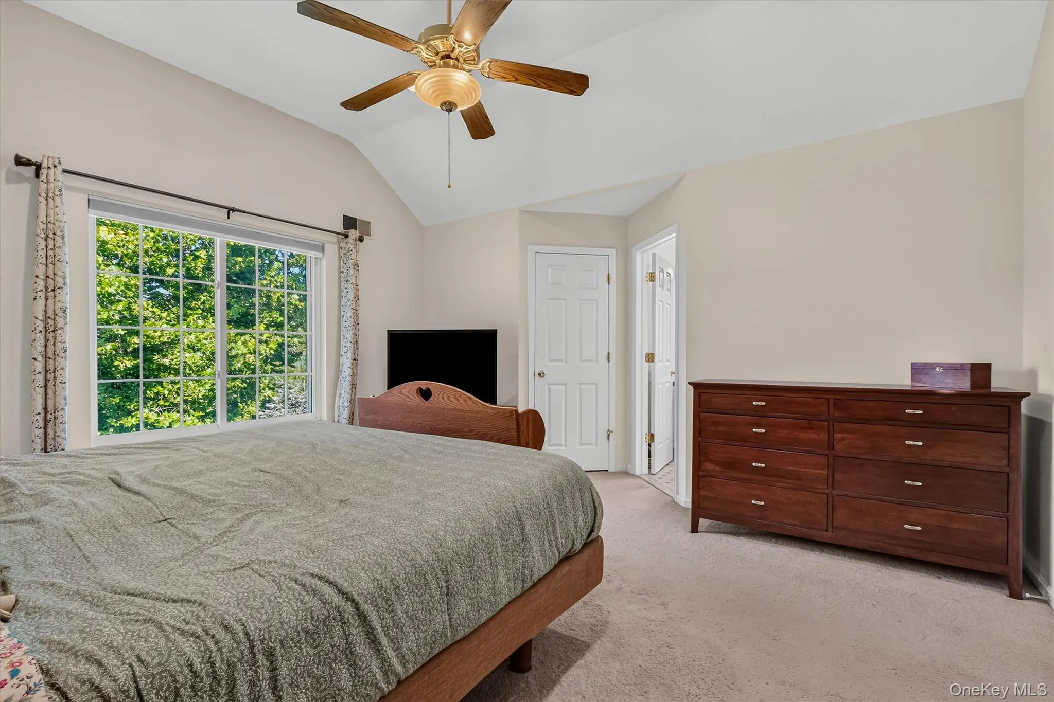 62 Meadowbrook Court, Patterson, NY, 3 Bedrooms Bedrooms, 9 Rooms Rooms,2 BathroomsBathrooms,Residential,For Rent,Meadowbrook,0,1030520 62 Meadowbrook Court, Patterson, NY, 3 Bedrooms Bedrooms, 9 Rooms Rooms,2 BathroomsBathrooms,Residential,For Rent,Meadowbrook,0,1030520