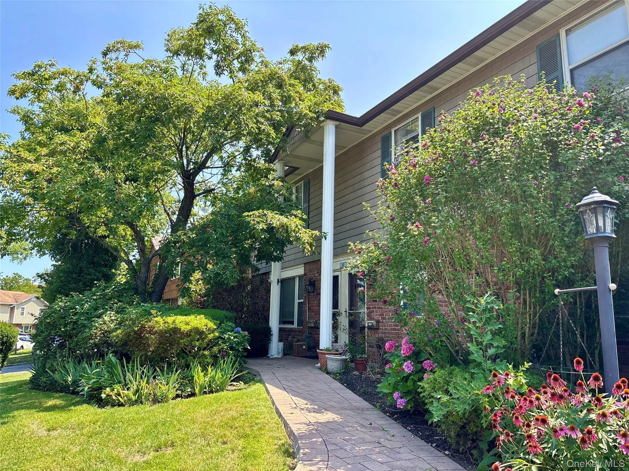 17 Alex Lane, Glen Cove, NY, 3 Bedrooms Bedrooms, 7 Rooms Rooms,2 BathroomsBathrooms,Residential Lease,For Rent,Alex,0,1030524 17 Alex Lane, Glen Cove, NY, 3 Bedrooms Bedrooms, 7 Rooms Rooms,2 BathroomsBathrooms,Residential Lease,For Rent,Alex,0,1030524