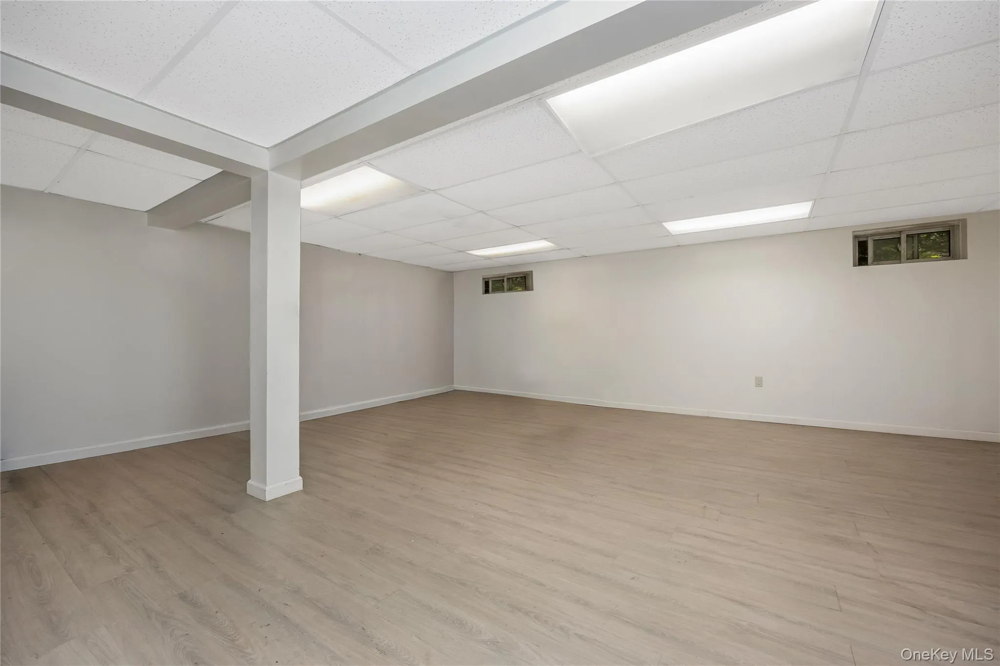 6 Village Drive, Oyster Bay, NY, 5 Bedrooms Bedrooms, 7 Rooms Rooms,3 BathroomsBathrooms,Residential,For Rent,Village,0,1030525 6 Village Drive, Oyster Bay, NY, 5 Bedrooms Bedrooms, 7 Rooms Rooms,3 BathroomsBathrooms,Residential,For Rent,Village,0,1030525