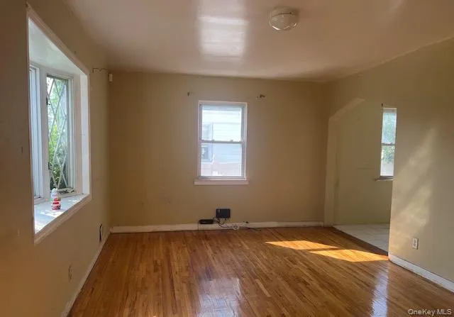 28 Monaco Avenue, Hempstead, NY, 4 Bedrooms Bedrooms, 6 Rooms Rooms,2 BathroomsBathrooms,Residential,For Rent,Monaco,0,1030532 28 Monaco Avenue, Hempstead, NY, 4 Bedrooms Bedrooms, 6 Rooms Rooms,2 BathroomsBathrooms,Residential,For Rent,Monaco,0,1030532