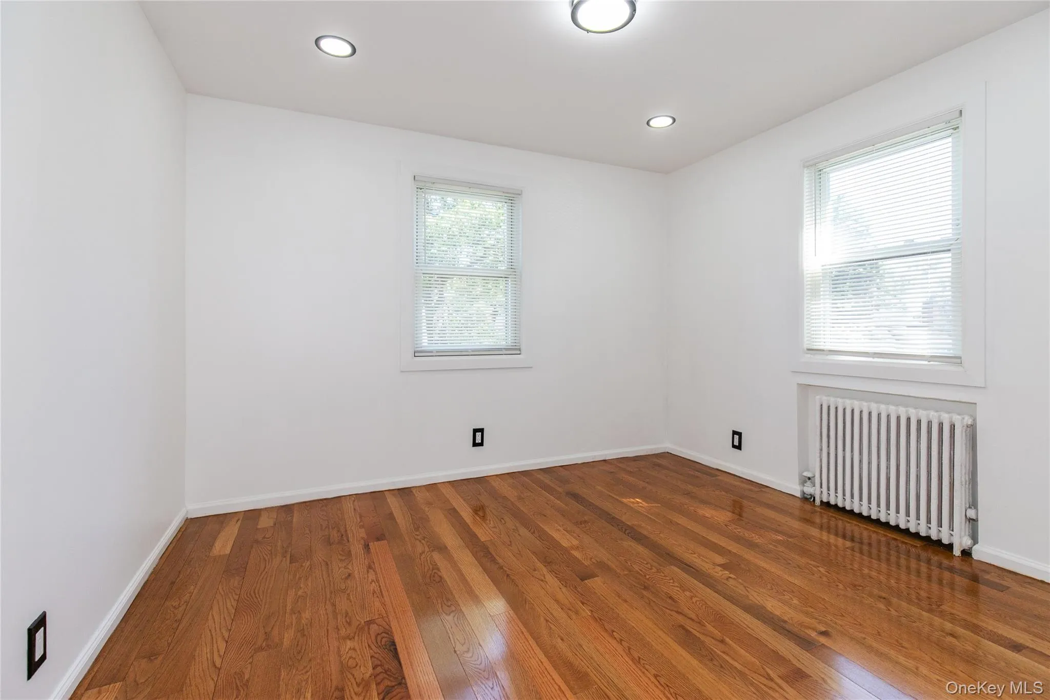 329 Euclid Street, Hempstead, NY, 5 Bedrooms Bedrooms, 9 Rooms Rooms,1 BathroomBathrooms,Residential,For Rent,Euclid,0,1030535 329 Euclid Street, Hempstead, NY, 5 Bedrooms Bedrooms, 9 Rooms Rooms,1 BathroomBathrooms,Residential,For Rent,Euclid,0,1030535
