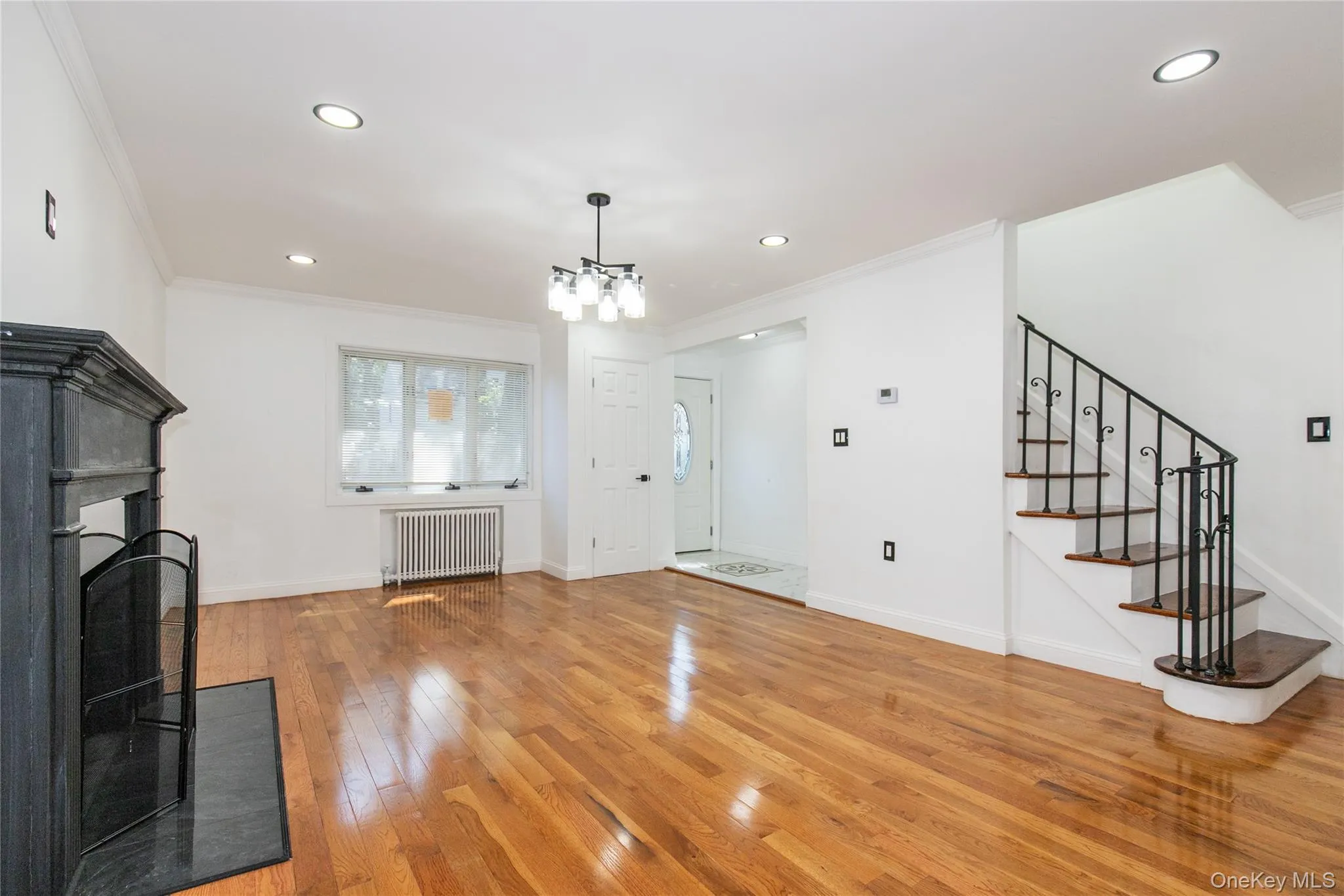 329 Euclid Street, Hempstead, NY, 5 Bedrooms Bedrooms, 9 Rooms Rooms,1 BathroomBathrooms,Residential,For Rent,Euclid,0,1030535 329 Euclid Street, Hempstead, NY, 5 Bedrooms Bedrooms, 9 Rooms Rooms,1 BathroomBathrooms,Residential,For Rent,Euclid,0,1030535