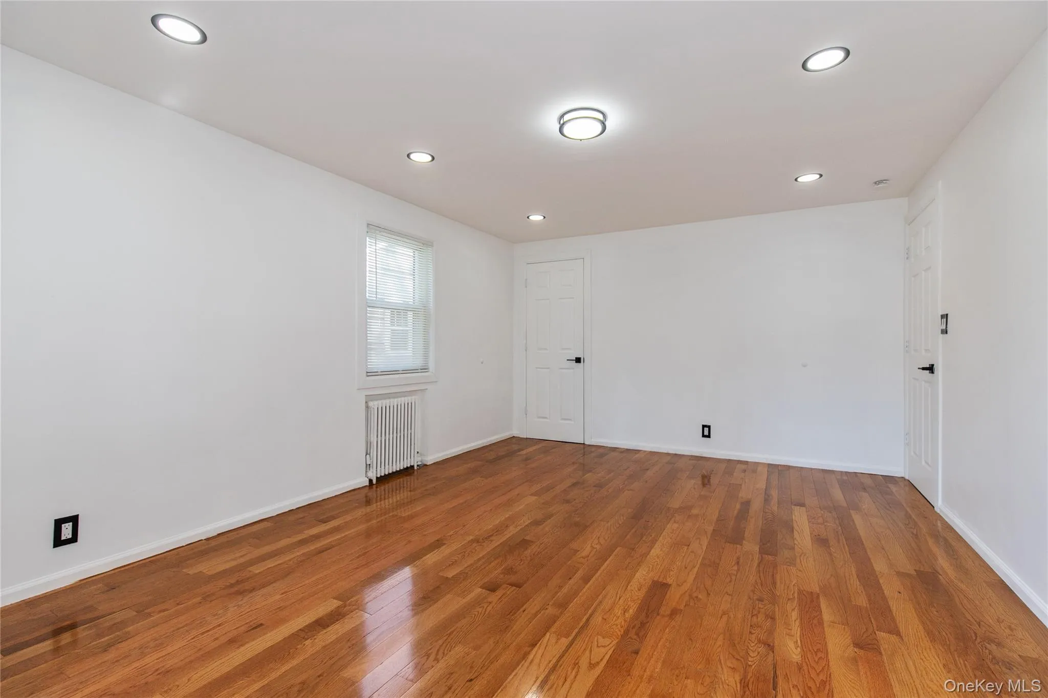 329 Euclid Street, Hempstead, NY, 5 Bedrooms Bedrooms, 9 Rooms Rooms,1 BathroomBathrooms,Residential,For Rent,Euclid,0,1030535 329 Euclid Street, Hempstead, NY, 5 Bedrooms Bedrooms, 9 Rooms Rooms,1 BathroomBathrooms,Residential,For Rent,Euclid,0,1030535