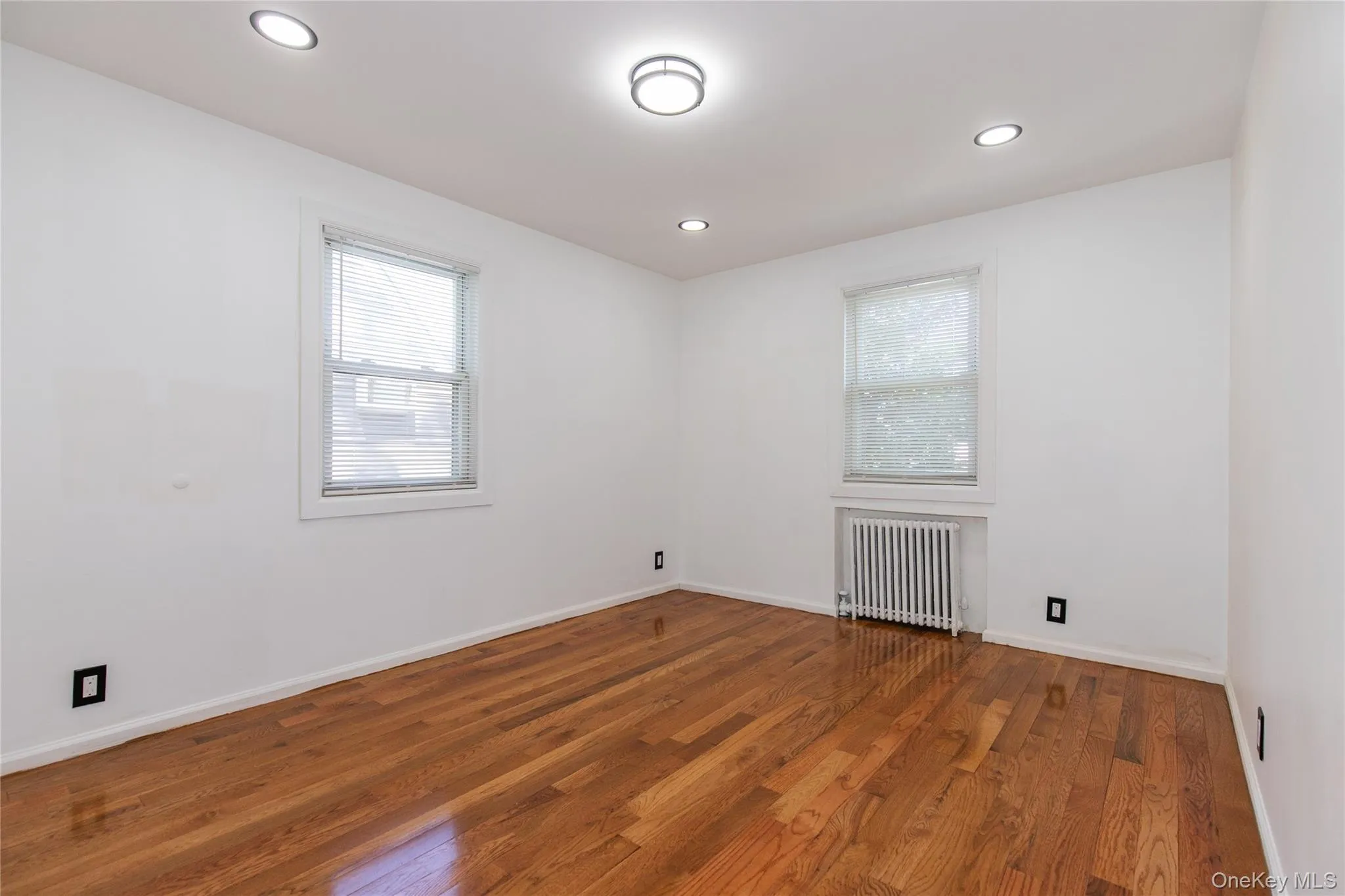 329 Euclid Street, Hempstead, NY, 5 Bedrooms Bedrooms, 9 Rooms Rooms,1 BathroomBathrooms,Residential,For Rent,Euclid,0,1030535 329 Euclid Street, Hempstead, NY, 5 Bedrooms Bedrooms, 9 Rooms Rooms,1 BathroomBathrooms,Residential,For Rent,Euclid,0,1030535