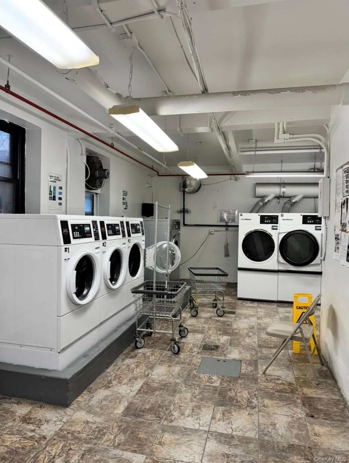 150-29 72nd, New York, NY, 2 Rooms Rooms,1 BathroomBathrooms,Residential,For Rent,72nd,0,1030536 150-29 72nd, New York, NY, 2 Rooms Rooms,1 BathroomBathrooms,Residential,For Rent,72nd,0,1030536