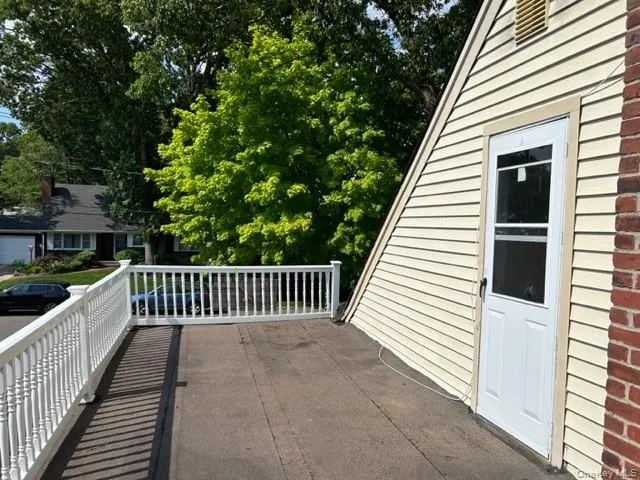 6 Beechwood Place, Oyster Bay, NY, 3 Bedrooms Bedrooms, 7 Rooms Rooms,1 BathroomBathrooms,Residential Lease,For Rent,Beechwood,0,1030542 6 Beechwood Place, Oyster Bay, NY, 3 Bedrooms Bedrooms, 7 Rooms Rooms,1 BathroomBathrooms,Residential Lease,For Rent,Beechwood,0,1030542