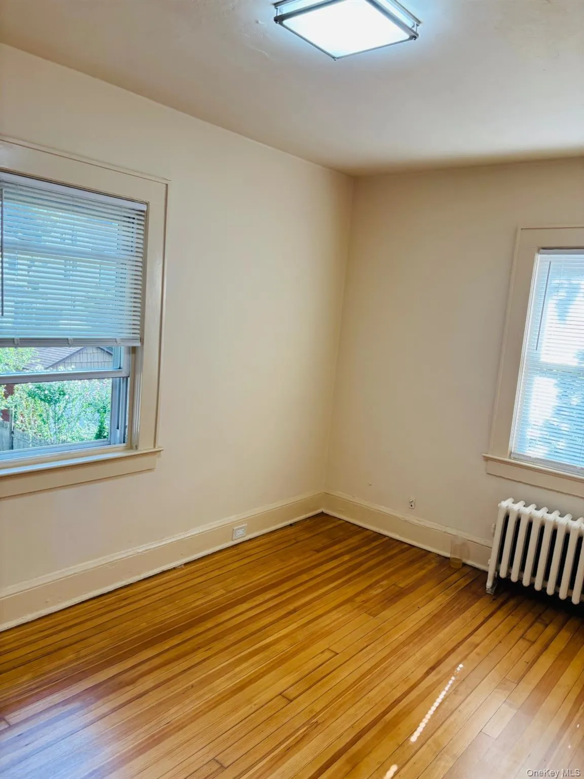 29 Roosevelt Street, Glen Cove, NY, 3 Bedrooms Bedrooms, 6 Rooms Rooms,1 BathroomBathrooms,Residential,For Rent,Roosevelt,0,1030544 29 Roosevelt Street, Glen Cove, NY, 3 Bedrooms Bedrooms, 6 Rooms Rooms,1 BathroomBathrooms,Residential,For Rent,Roosevelt,0,1030544