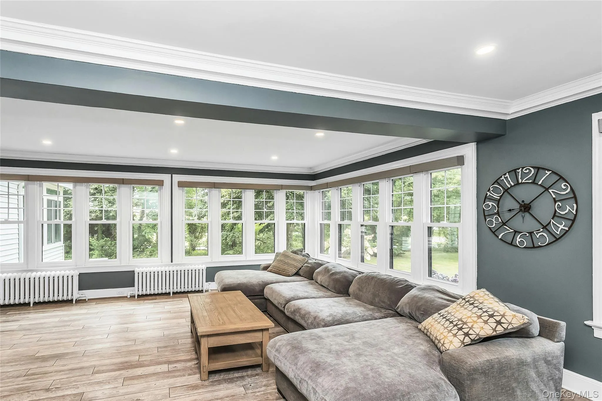 75 Penataquit Avenue, Islip, NY, 6 Bedrooms Bedrooms, 10 Rooms Rooms,3 BathroomsBathrooms,Residential,For Rent,Penataquit,0,1030549 75 Penataquit Avenue, Islip, NY, 6 Bedrooms Bedrooms, 10 Rooms Rooms,3 BathroomsBathrooms,Residential,For Rent,Penataquit,0,1030549