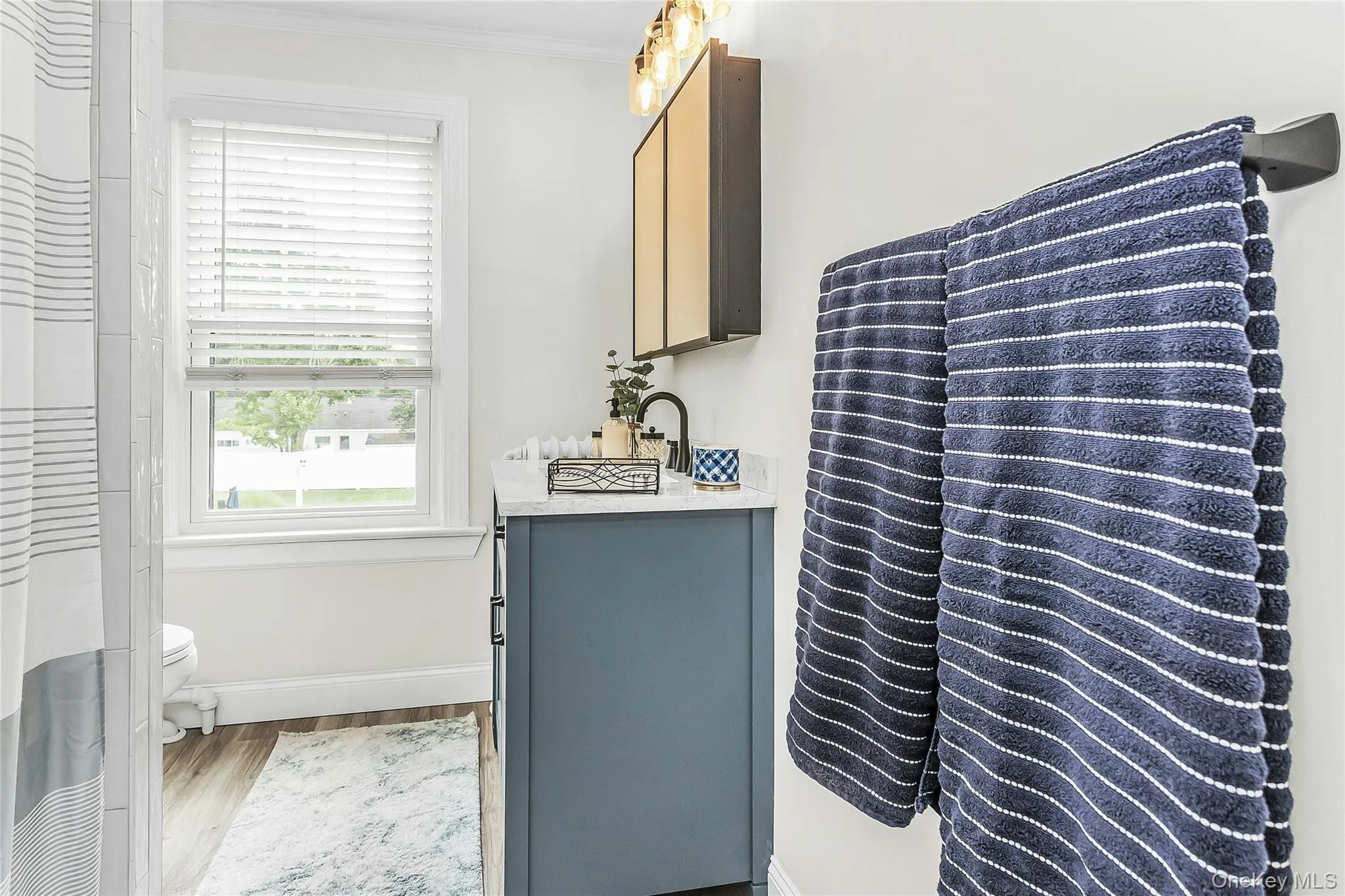 75 Penataquit Avenue, Islip, NY, 6 Bedrooms Bedrooms, 10 Rooms Rooms,3 BathroomsBathrooms,Residential,For Rent,Penataquit,0,1030549 75 Penataquit Avenue, Islip, NY, 6 Bedrooms Bedrooms, 10 Rooms Rooms,3 BathroomsBathrooms,Residential,For Rent,Penataquit,0,1030549