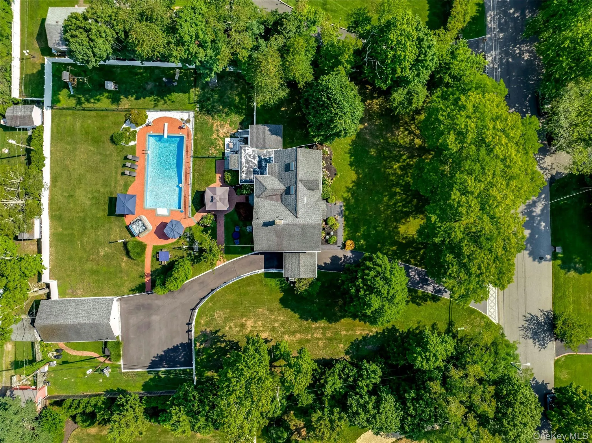 75 Penataquit Avenue, Islip, NY, 6 Bedrooms Bedrooms, 10 Rooms Rooms,3 BathroomsBathrooms,Residential,For Rent,Penataquit,0,1030549 75 Penataquit Avenue, Islip, NY, 6 Bedrooms Bedrooms, 10 Rooms Rooms,3 BathroomsBathrooms,Residential,For Rent,Penataquit,0,1030549