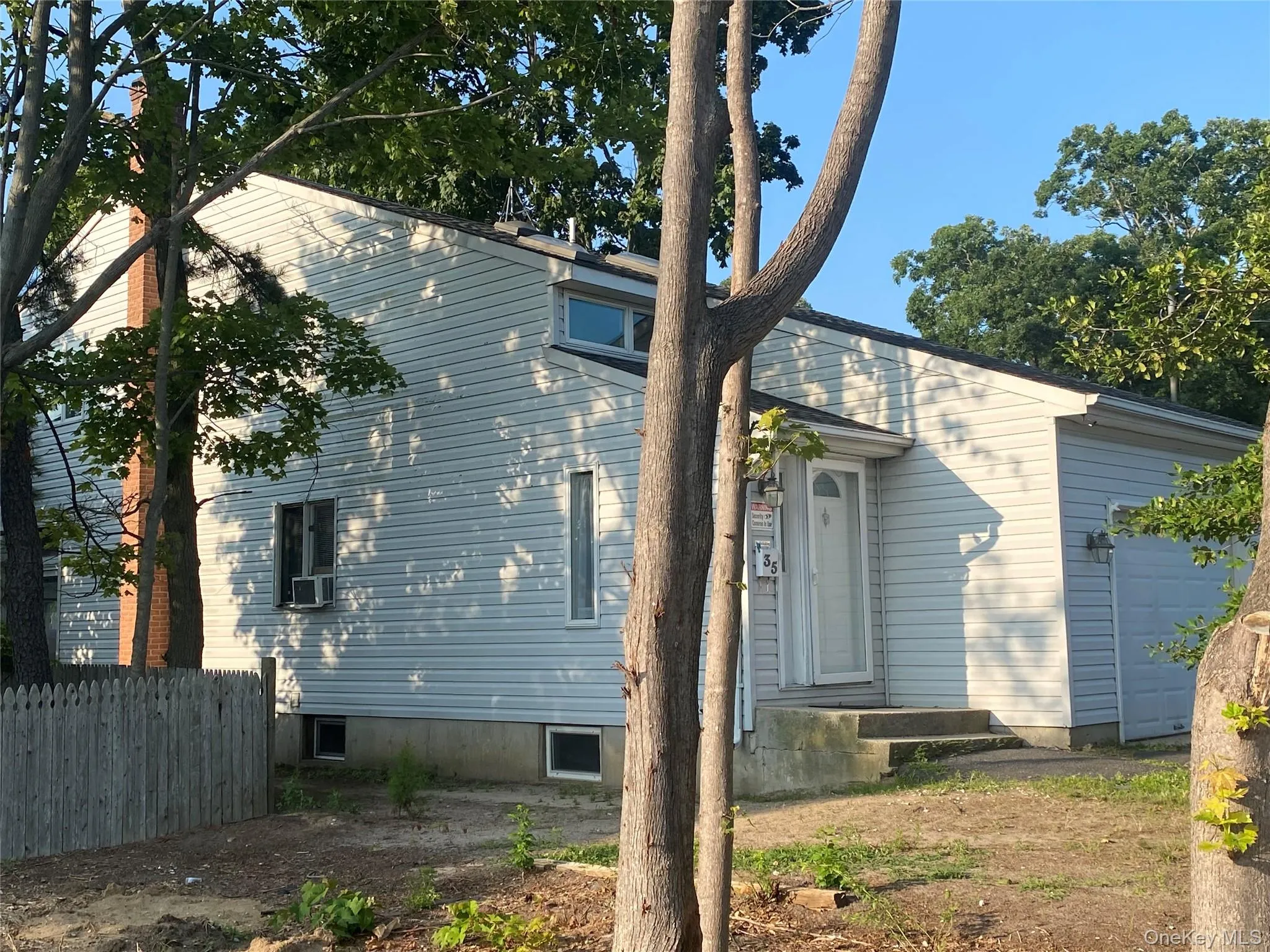 35 6th, Brookhaven, NY, 3 Bedrooms Bedrooms, 7 Rooms Rooms,1 BathroomBathrooms,Residential,For Rent,6th,0,1030555 35 6th, Brookhaven, NY, 3 Bedrooms Bedrooms, 7 Rooms Rooms,1 BathroomBathrooms,Residential,For Rent,6th,0,1030555