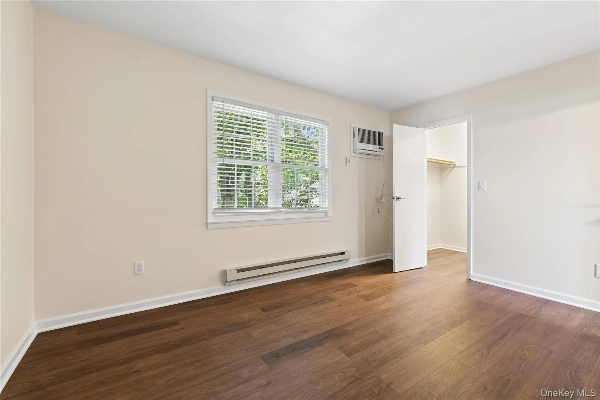 1000 9th Street, Southold, NY, 1 Bedroom Bedrooms, 4 Rooms Rooms,1 BathroomBathrooms,Residential Lease,For Rent,9th,0,1030556 1000 9th Street, Southold, NY, 1 Bedroom Bedrooms, 4 Rooms Rooms,1 BathroomBathrooms,Residential Lease,For Rent,9th,0,1030556