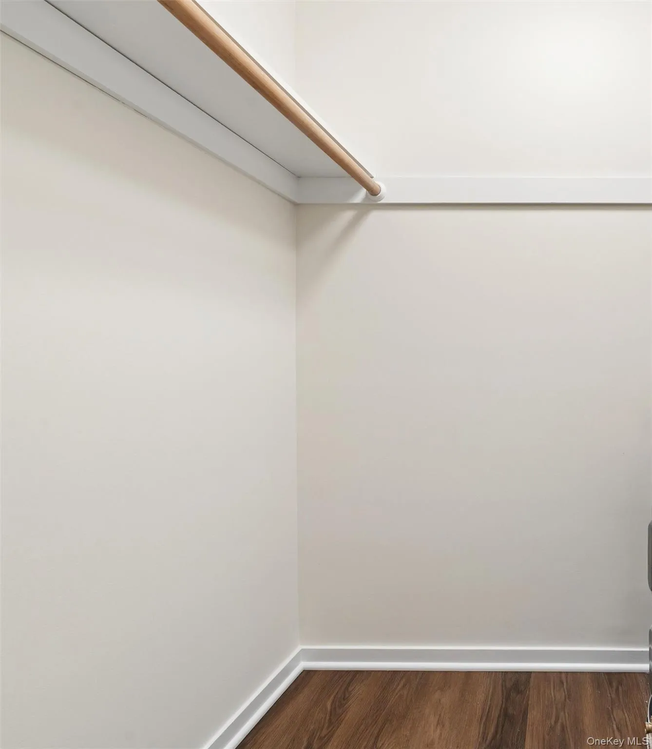 1000 9th Street, Southold, NY, 1 Bedroom Bedrooms, 4 Rooms Rooms,1 BathroomBathrooms,Residential Lease,For Rent,9th,0,1030556 1000 9th Street, Southold, NY, 1 Bedroom Bedrooms, 4 Rooms Rooms,1 BathroomBathrooms,Residential Lease,For Rent,9th,0,1030556