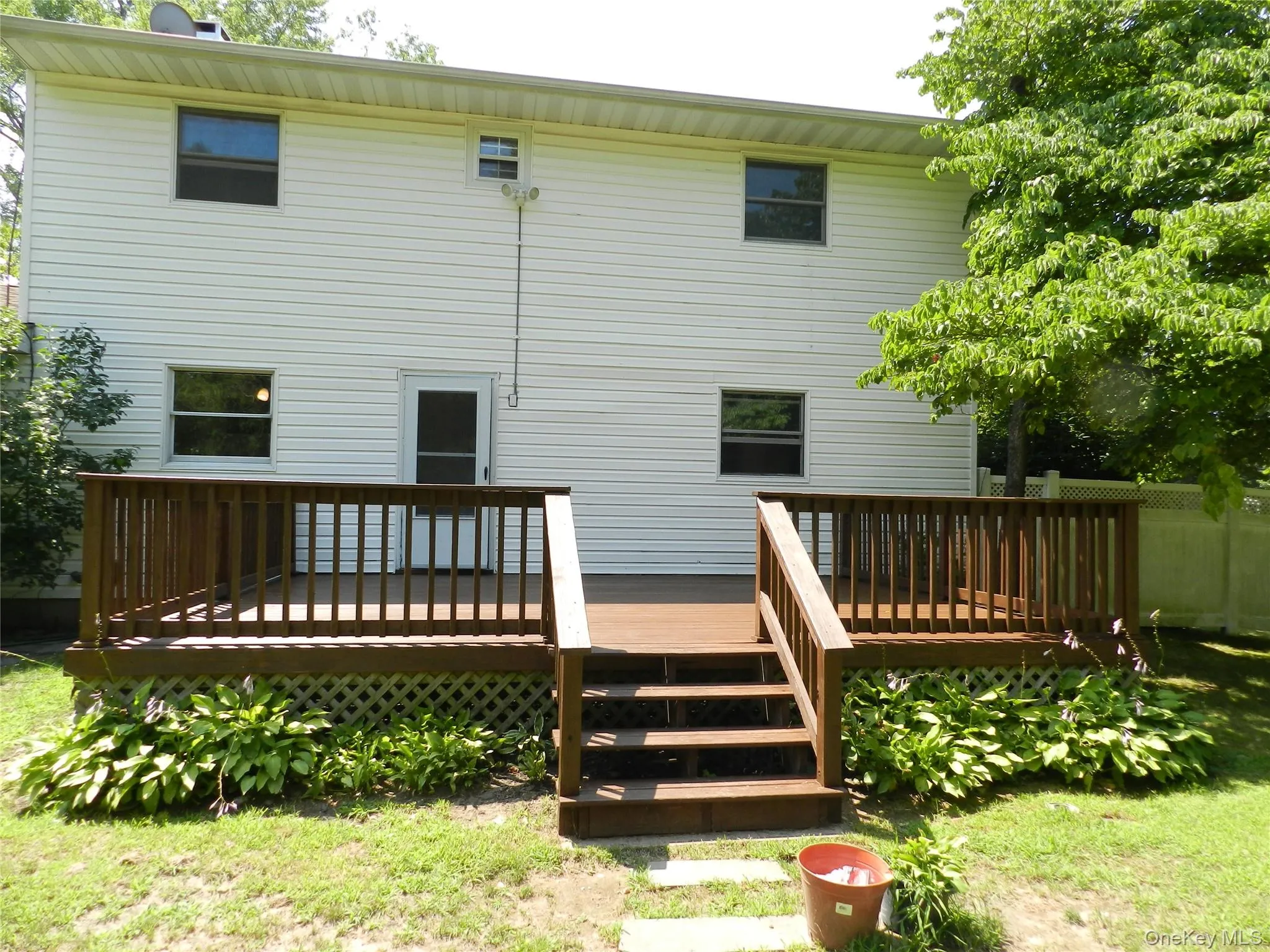 61 Jarvin Road, Brookhaven, NY, 4 Bedrooms Bedrooms, 8 Rooms Rooms,1 BathroomBathrooms,Residential Lease,For Rent,Jarvin,0,1030557 61 Jarvin Road, Brookhaven, NY, 4 Bedrooms Bedrooms, 8 Rooms Rooms,1 BathroomBathrooms,Residential Lease,For Rent,Jarvin,0,1030557