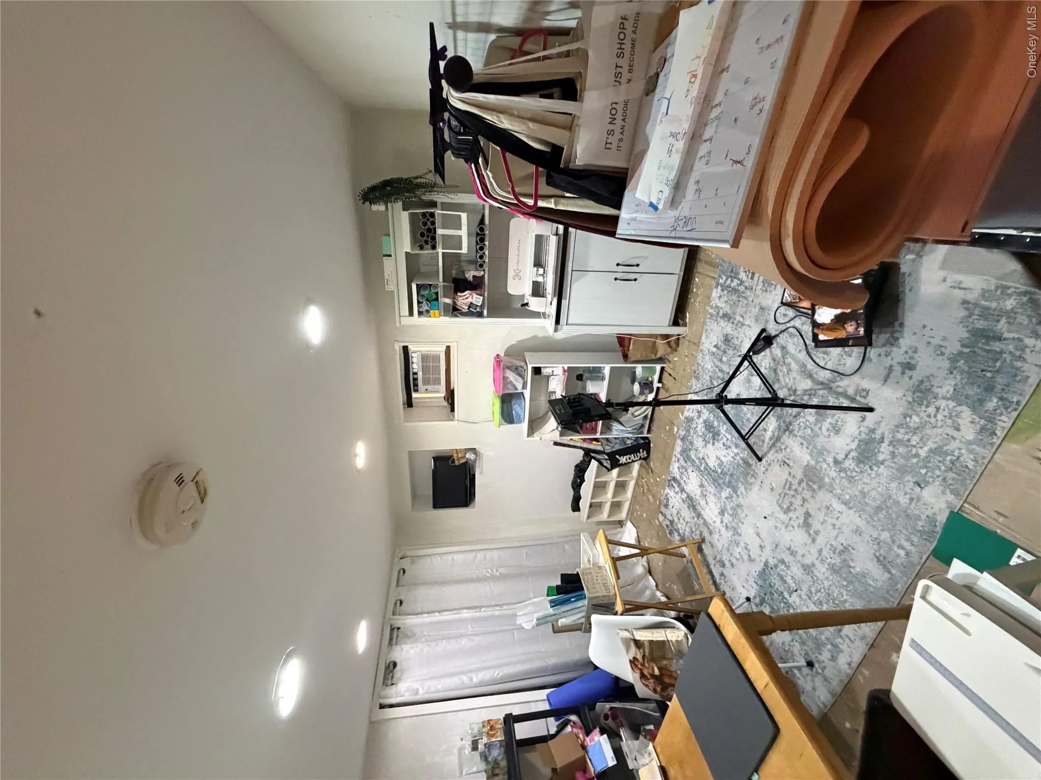 6069 80th Avenue, New York, NY, 5 Bedrooms Bedrooms, 8 Rooms Rooms,2 BathroomsBathrooms,Residential,For Rent,80th,0,1030558 6069 80th Avenue, New York, NY, 5 Bedrooms Bedrooms, 8 Rooms Rooms,2 BathroomsBathrooms,Residential,For Rent,80th,0,1030558