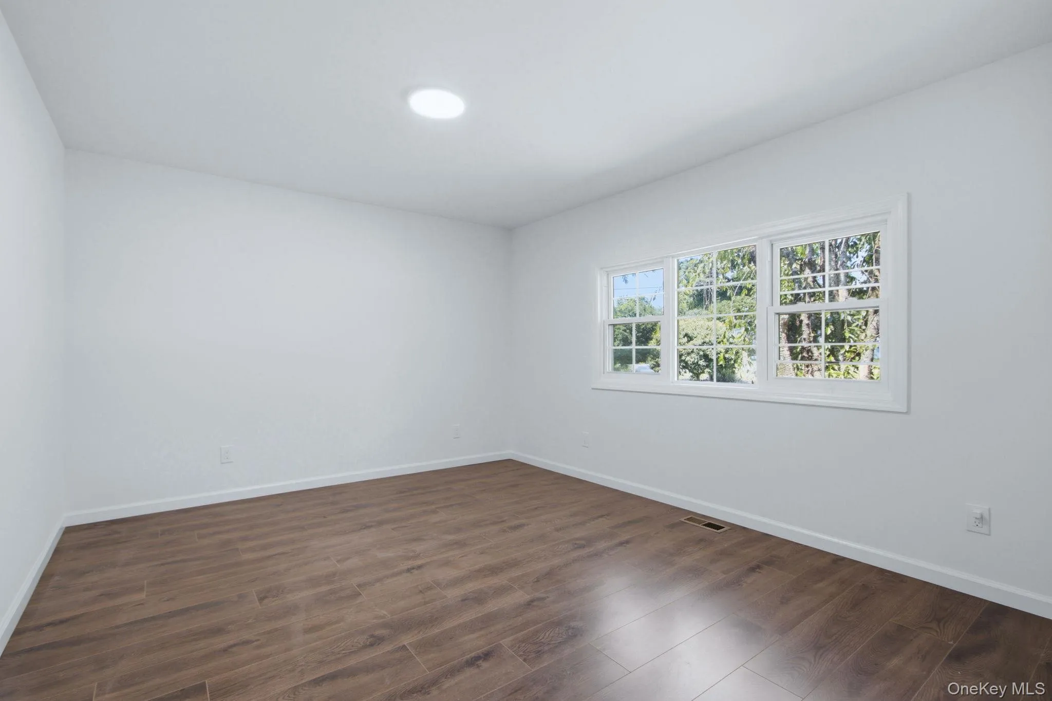 83 Smith Road, La Grange, NY, 4 Bedrooms Bedrooms, 12 Rooms Rooms,4 BathroomsBathrooms,Residential,For Rent,Smith,0,1030561 83 Smith Road, La Grange, NY, 4 Bedrooms Bedrooms, 12 Rooms Rooms,4 BathroomsBathrooms,Residential,For Rent,Smith,0,1030561