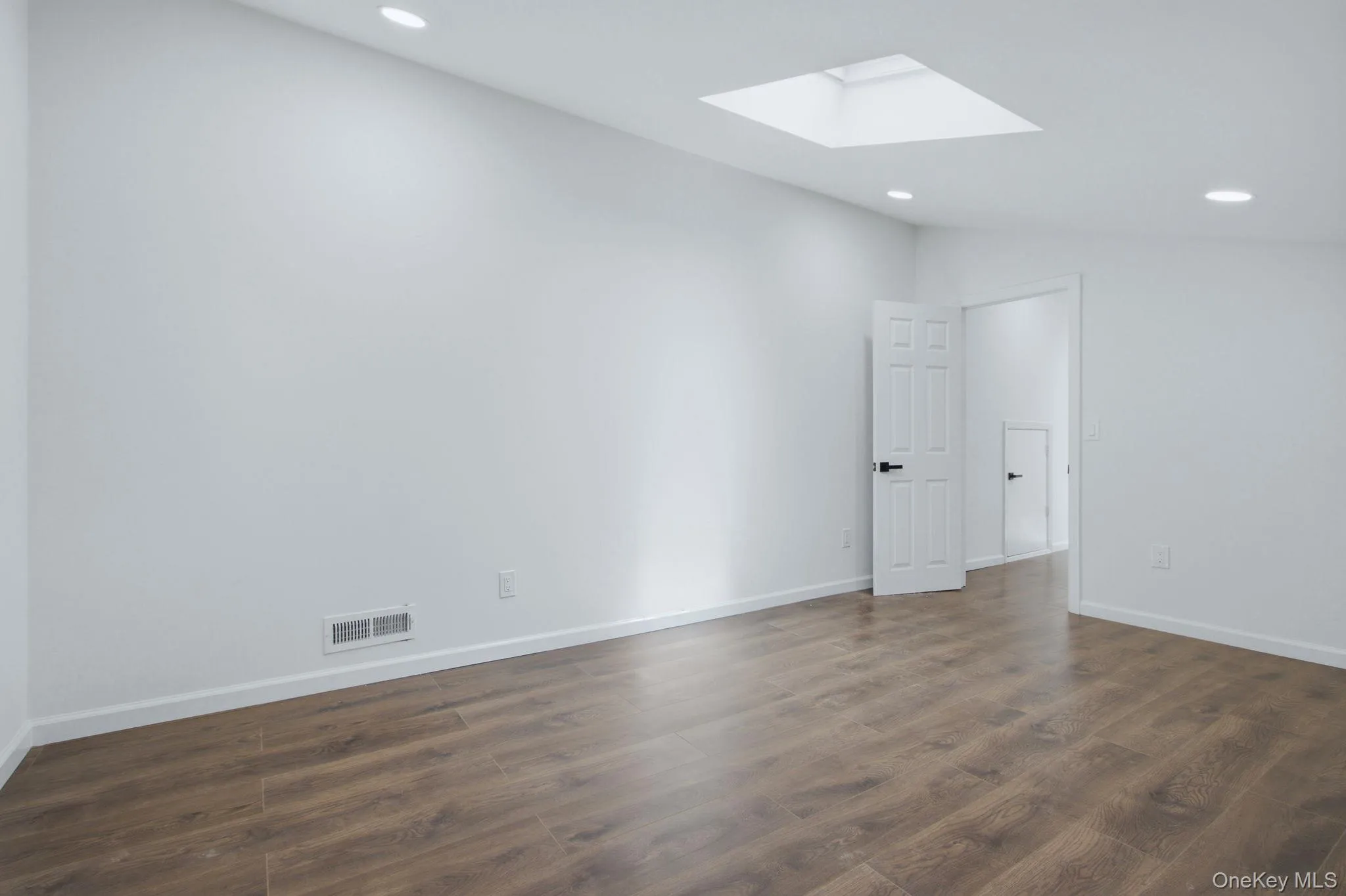 83 Smith Road, La Grange, NY, 4 Bedrooms Bedrooms, 12 Rooms Rooms,4 BathroomsBathrooms,Residential,For Rent,Smith,0,1030561 83 Smith Road, La Grange, NY, 4 Bedrooms Bedrooms, 12 Rooms Rooms,4 BathroomsBathrooms,Residential,For Rent,Smith,0,1030561