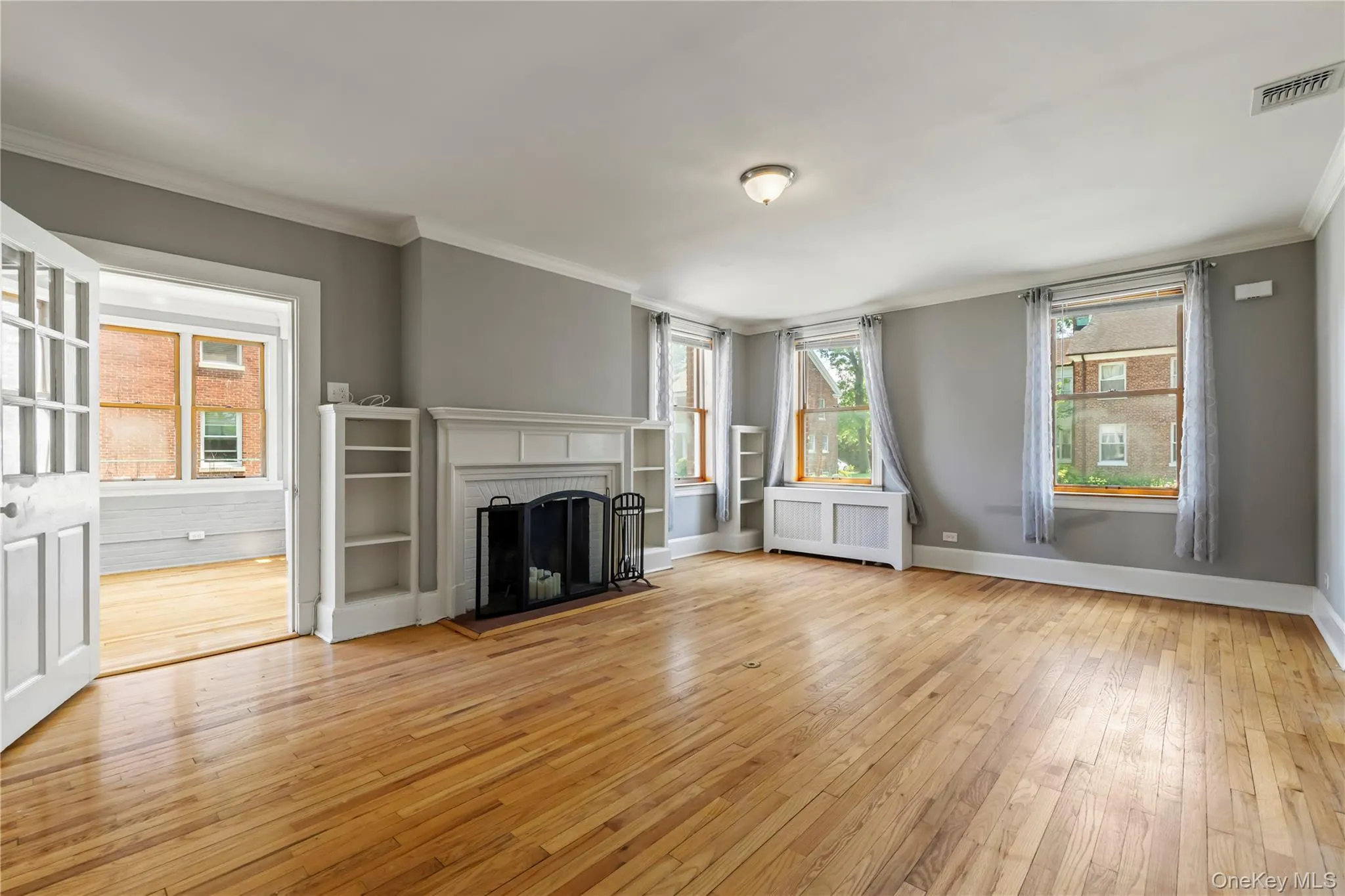 315 Ellington Avenue, Hempstead, NY, 4 Bedrooms Bedrooms, 8 Rooms Rooms,3 BathroomsBathrooms,Residential Lease,For Rent,Ellington,0,1030564 315 Ellington Avenue, Hempstead, NY, 4 Bedrooms Bedrooms, 8 Rooms Rooms,3 BathroomsBathrooms,Residential Lease,For Rent,Ellington,0,1030564