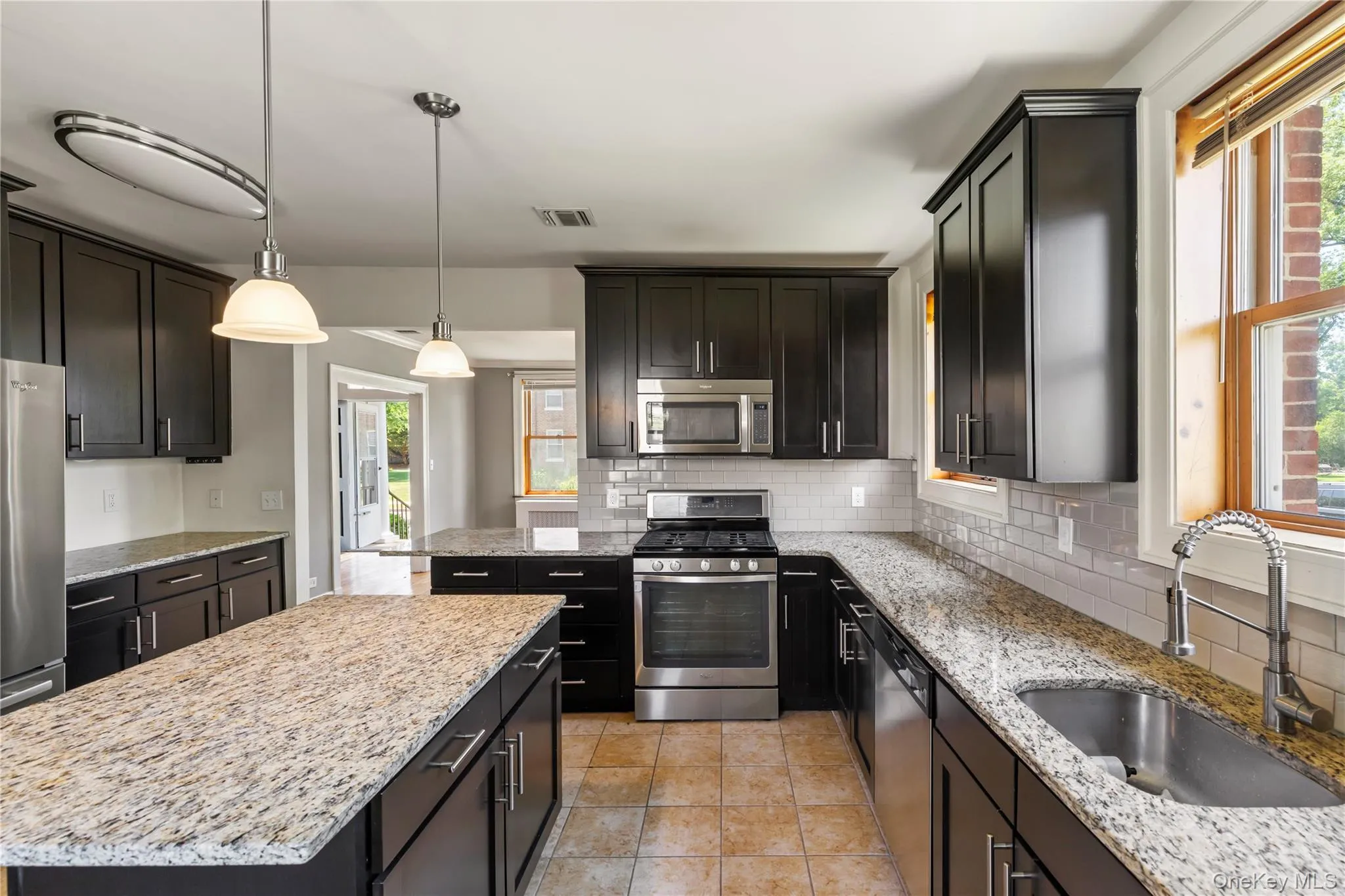 315 Ellington Avenue, Hempstead, NY, 4 Bedrooms Bedrooms, 8 Rooms Rooms,3 BathroomsBathrooms,Residential Lease,For Rent,Ellington,0,1030564 315 Ellington Avenue, Hempstead, NY, 4 Bedrooms Bedrooms, 8 Rooms Rooms,3 BathroomsBathrooms,Residential Lease,For Rent,Ellington,0,1030564