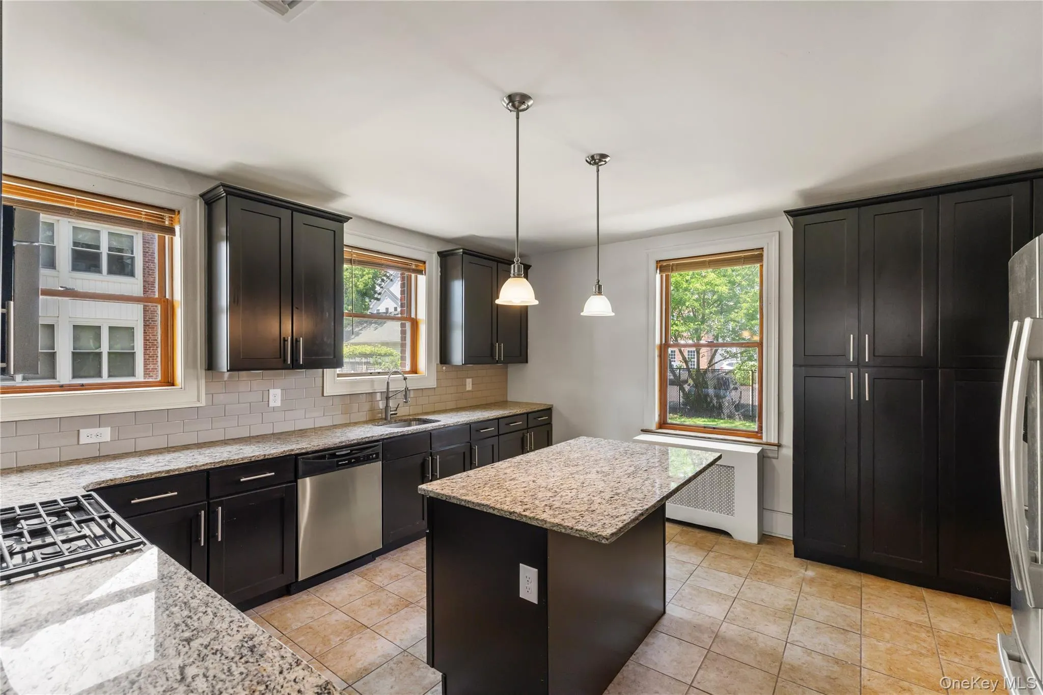 315 Ellington Avenue, Hempstead, NY, 4 Bedrooms Bedrooms, 8 Rooms Rooms,3 BathroomsBathrooms,Residential Lease,For Rent,Ellington,0,1030564 315 Ellington Avenue, Hempstead, NY, 4 Bedrooms Bedrooms, 8 Rooms Rooms,3 BathroomsBathrooms,Residential Lease,For Rent,Ellington,0,1030564