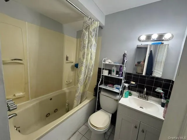 325 West Street, Newburgh (city), NY, 4 Bedrooms Bedrooms, 8 Rooms Rooms,2 BathroomsBathrooms,Residential,For Rent,West,0,1030569 325 West Street, Newburgh (city), NY, 4 Bedrooms Bedrooms, 8 Rooms Rooms,2 BathroomsBathrooms,Residential,For Rent,West,0,1030569