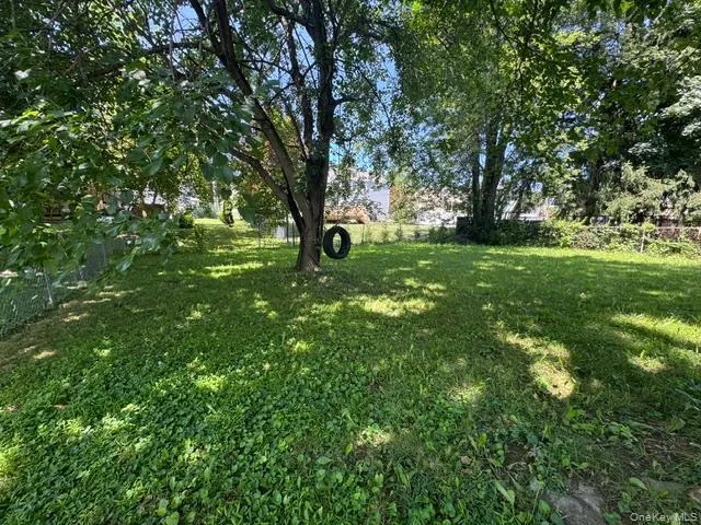 325 West Street, Newburgh (city), NY, 4 Bedrooms Bedrooms, 8 Rooms Rooms,2 BathroomsBathrooms,Residential,For Rent,West,0,1030569 325 West Street, Newburgh (city), NY, 4 Bedrooms Bedrooms, 8 Rooms Rooms,2 BathroomsBathrooms,Residential,For Rent,West,0,1030569