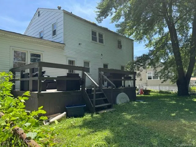 325 West Street, Newburgh (city), NY, 4 Bedrooms Bedrooms, 8 Rooms Rooms,2 BathroomsBathrooms,Residential,For Rent,West,0,1030569 325 West Street, Newburgh (city), NY, 4 Bedrooms Bedrooms, 8 Rooms Rooms,2 BathroomsBathrooms,Residential,For Rent,West,0,1030569