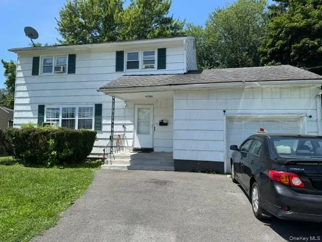 325 West Street, Newburgh (city), NY, 4 Bedrooms Bedrooms, 8 Rooms Rooms,2 BathroomsBathrooms,Residential,For Rent,West,0,1030569 325 West Street, Newburgh (city), NY, 4 Bedrooms Bedrooms, 8 Rooms Rooms,2 BathroomsBathrooms,Residential,For Rent,West,0,1030569