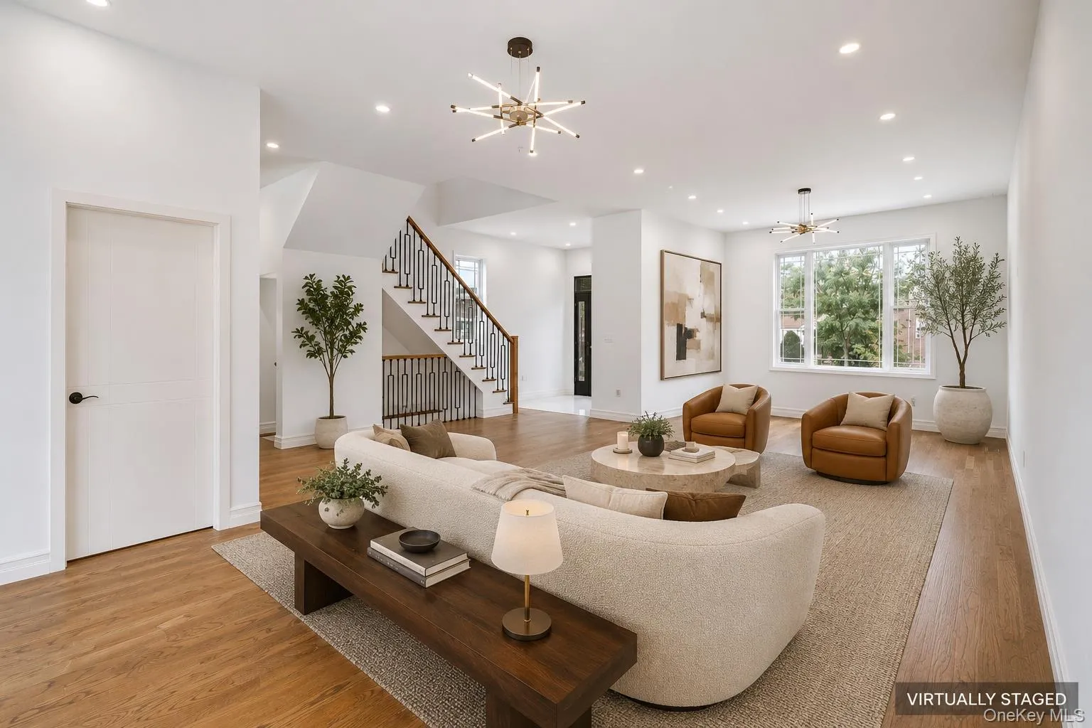 172-12 65th Avenue, New York, NY, 4 Bedrooms Bedrooms, 10 Rooms Rooms,3 BathroomsBathrooms,Residential,For Rent,65th,0,1030574 172-12 65th Avenue, New York, NY, 4 Bedrooms Bedrooms, 10 Rooms Rooms,3 BathroomsBathrooms,Residential,For Rent,65th,0,1030574
