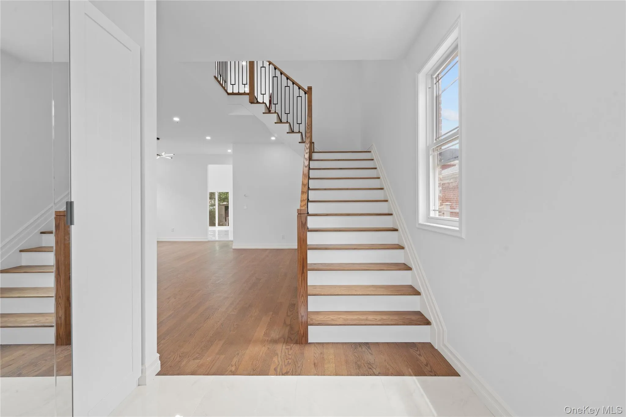 172-12 65th Avenue, New York, NY, 4 Bedrooms Bedrooms, 10 Rooms Rooms,3 BathroomsBathrooms,Residential,For Rent,65th,0,1030574 172-12 65th Avenue, New York, NY, 4 Bedrooms Bedrooms, 10 Rooms Rooms,3 BathroomsBathrooms,Residential,For Rent,65th,0,1030574
