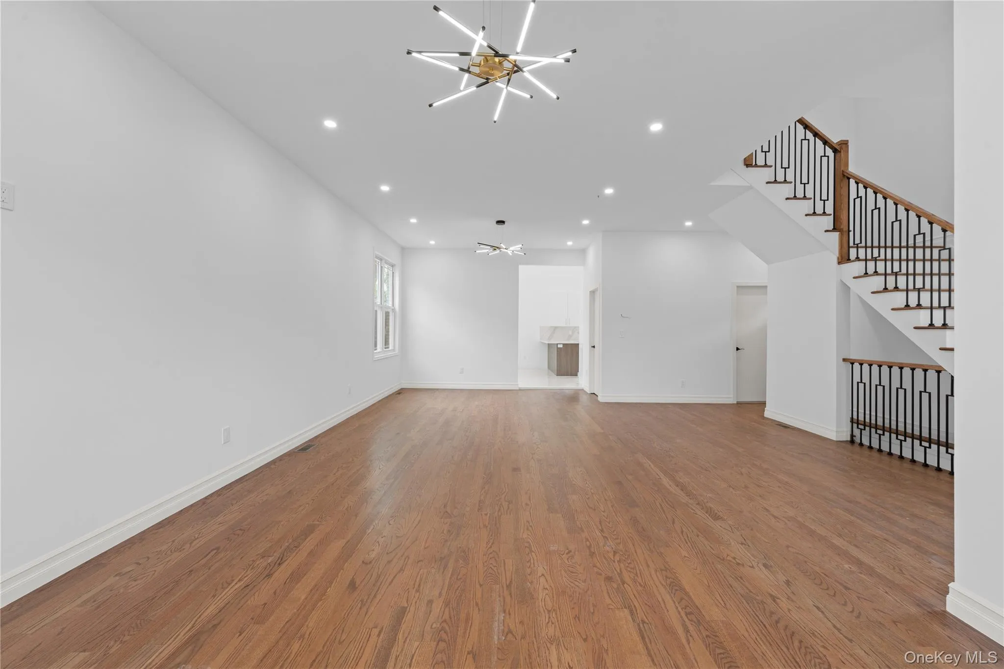 172-12 65th Avenue, New York, NY, 4 Bedrooms Bedrooms, 10 Rooms Rooms,3 BathroomsBathrooms,Residential,For Rent,65th,0,1030574 172-12 65th Avenue, New York, NY, 4 Bedrooms Bedrooms, 10 Rooms Rooms,3 BathroomsBathrooms,Residential,For Rent,65th,0,1030574