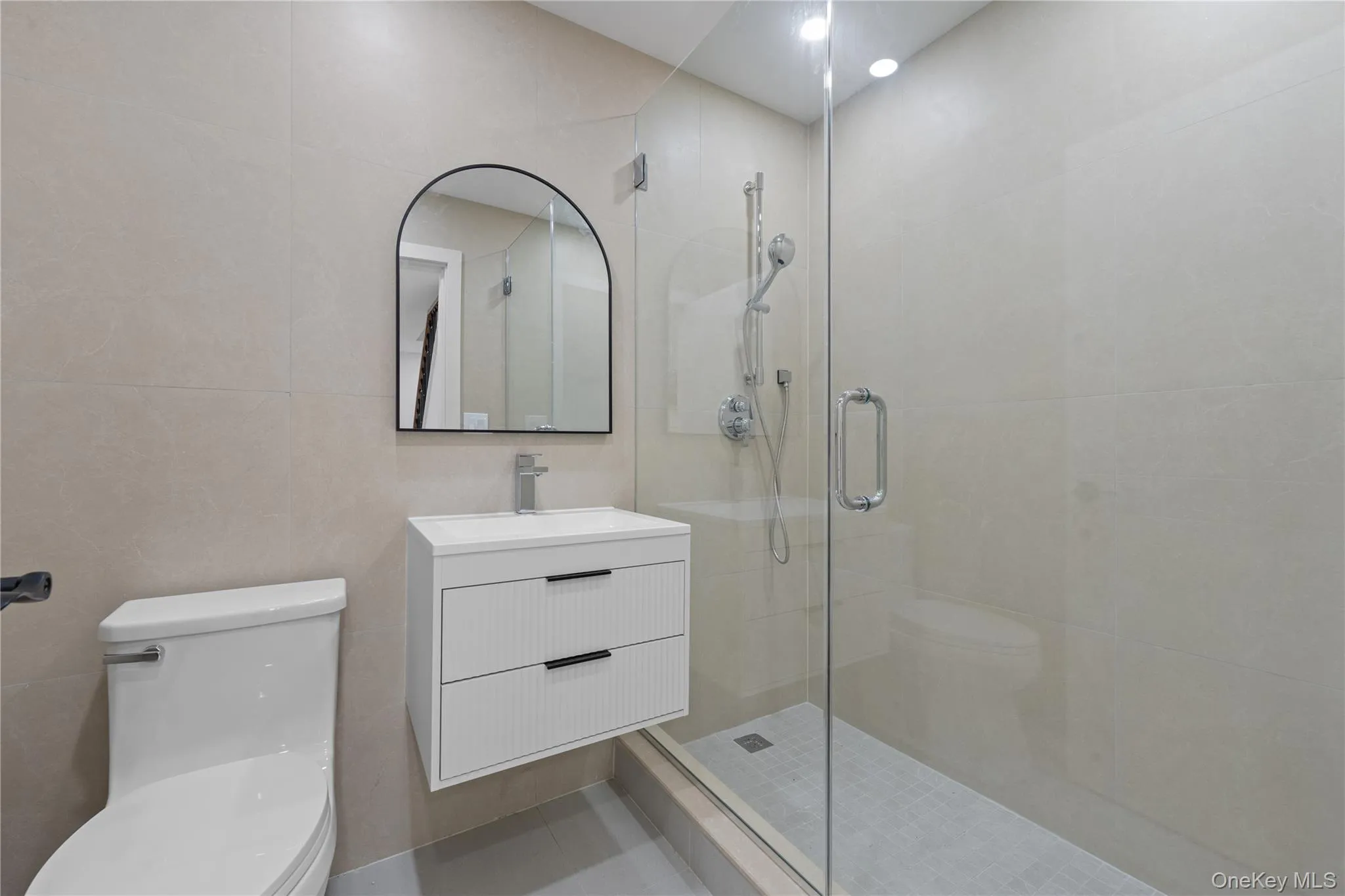 172-12 65th Avenue, New York, NY, 4 Bedrooms Bedrooms, 10 Rooms Rooms,3 BathroomsBathrooms,Residential,For Rent,65th,0,1030574 172-12 65th Avenue, New York, NY, 4 Bedrooms Bedrooms, 10 Rooms Rooms,3 BathroomsBathrooms,Residential,For Rent,65th,0,1030574