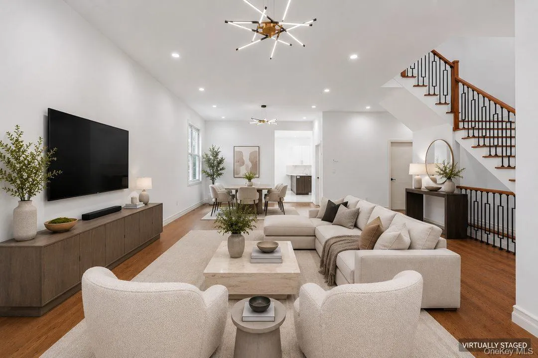 172-12 65th Avenue, New York, NY, 4 Bedrooms Bedrooms, 10 Rooms Rooms,3 BathroomsBathrooms,Residential,For Rent,65th,0,1030574 172-12 65th Avenue, New York, NY, 4 Bedrooms Bedrooms, 10 Rooms Rooms,3 BathroomsBathrooms,Residential,For Rent,65th,0,1030574