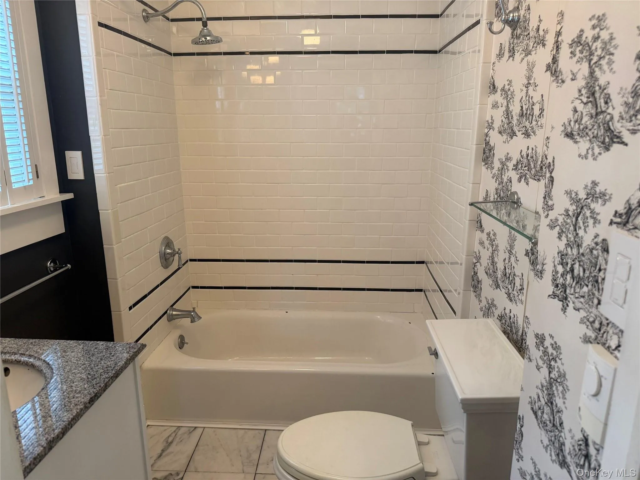 24 8th Avenue, Oyster Bay, NY, 2 Bedrooms Bedrooms, 6 Rooms Rooms,1 BathroomBathrooms,Residential Lease,For Rent,8th,0,1030577 24 8th Avenue, Oyster Bay, NY, 2 Bedrooms Bedrooms, 6 Rooms Rooms,1 BathroomBathrooms,Residential Lease,For Rent,8th,0,1030577