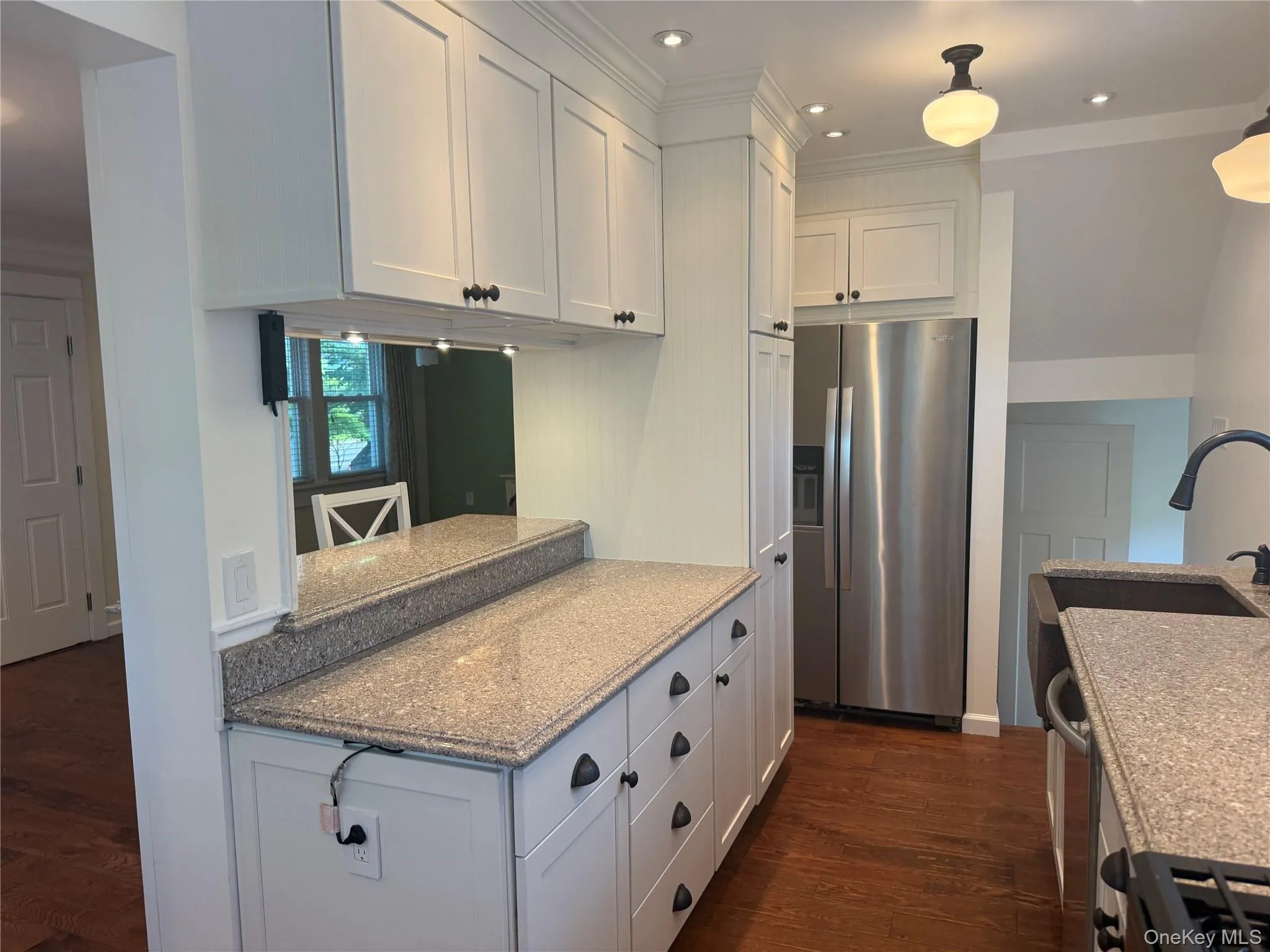 24 8th Avenue, Oyster Bay, NY, 2 Bedrooms Bedrooms, 6 Rooms Rooms,1 BathroomBathrooms,Residential Lease,For Rent,8th,0,1030577 24 8th Avenue, Oyster Bay, NY, 2 Bedrooms Bedrooms, 6 Rooms Rooms,1 BathroomBathrooms,Residential Lease,For Rent,8th,0,1030577