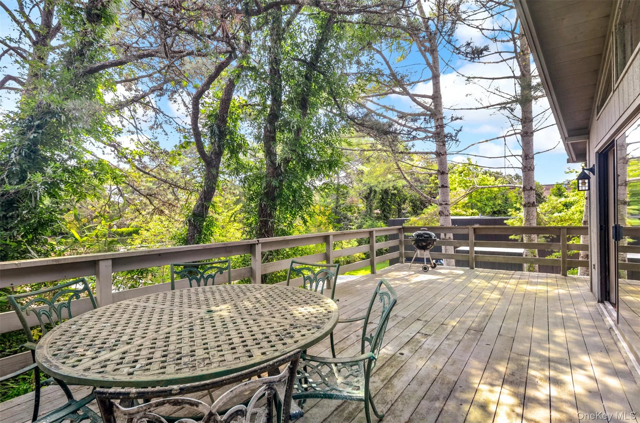 11 Devon Road, East Hampton, NY, 3 Bedrooms Bedrooms, 6 Rooms Rooms,3 BathroomsBathrooms,Residential,For Rent,Devon,0,1030583 11 Devon Road, East Hampton, NY, 3 Bedrooms Bedrooms, 6 Rooms Rooms,3 BathroomsBathrooms,Residential,For Rent,Devon,0,1030583